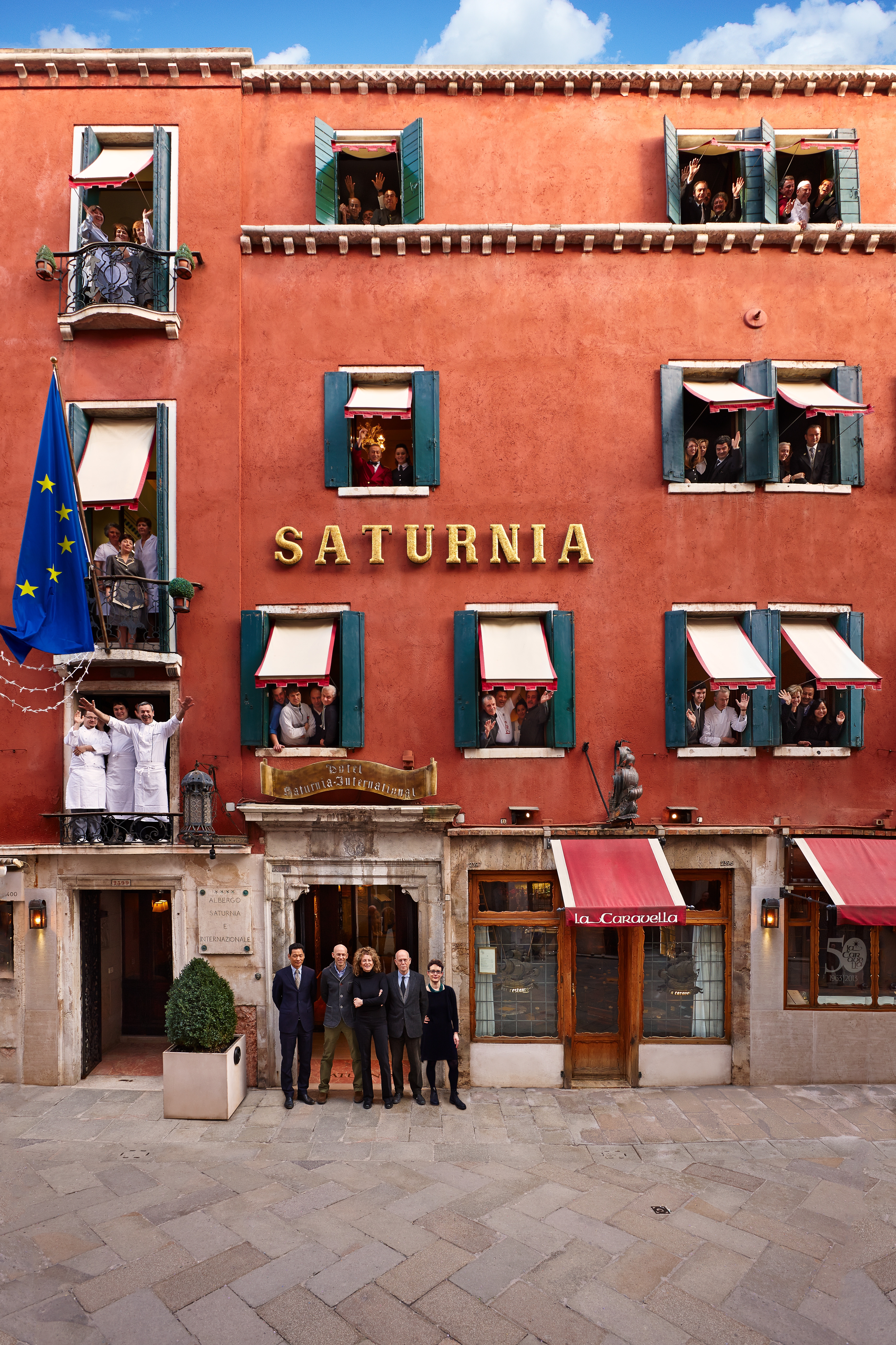 Saturnia &amp; International, photo 16 of 40