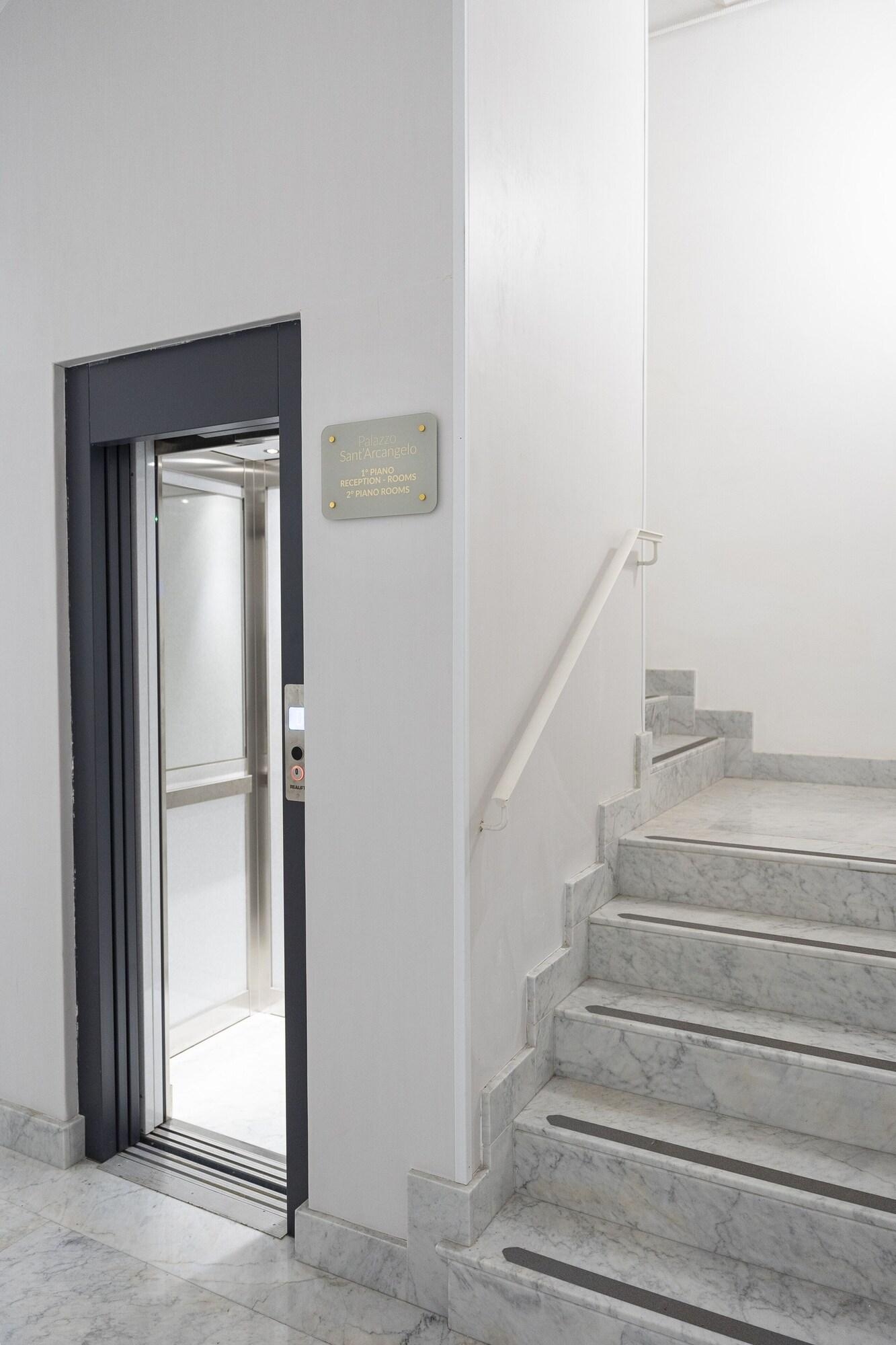 Palazzo Sant'Arcangelo, photo 9 of 70