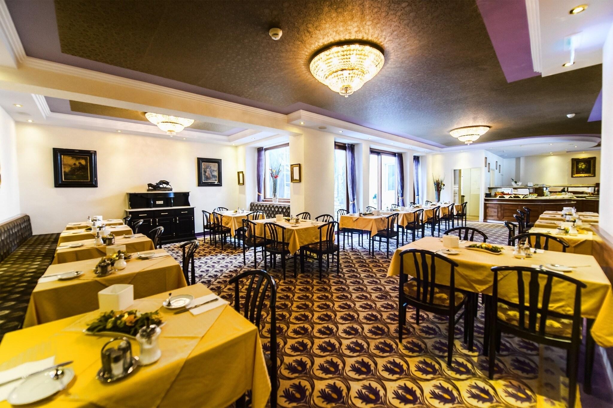 Hotel Vienna, photo 104 of 121