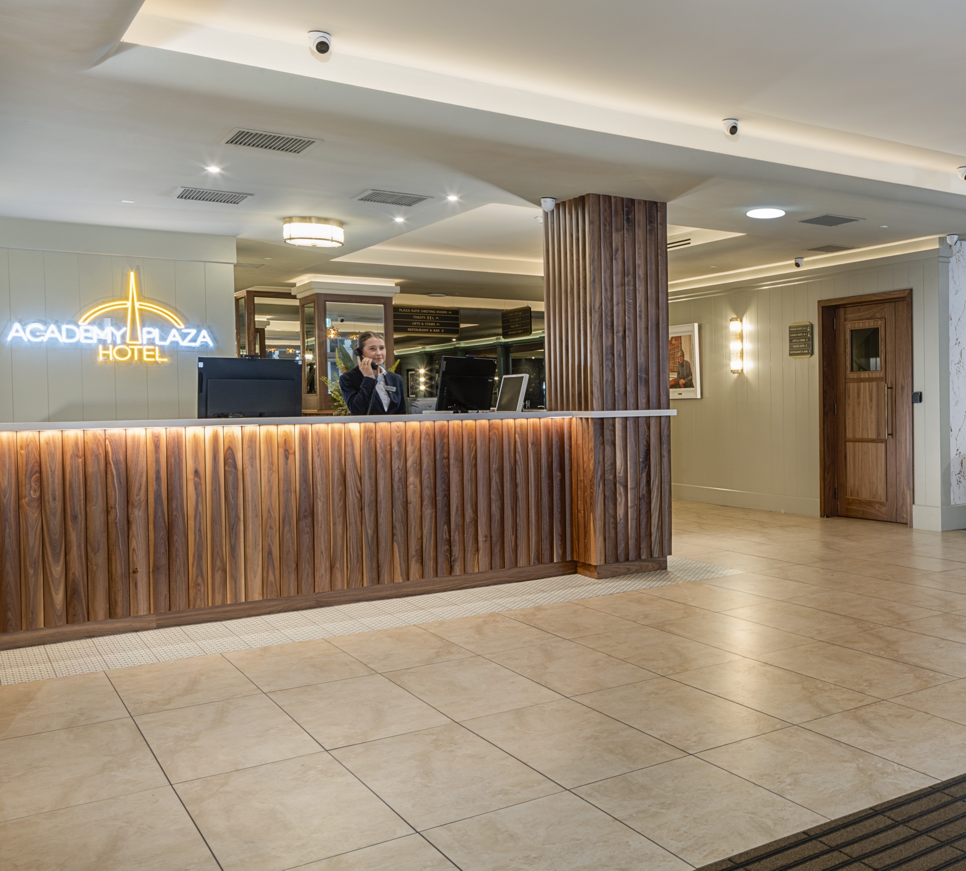 Academy Plaza Hotel, photo 2 of 19
