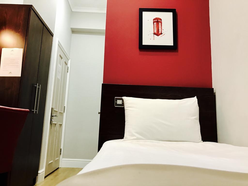 The Royal Cambridge, photo 18 of 23