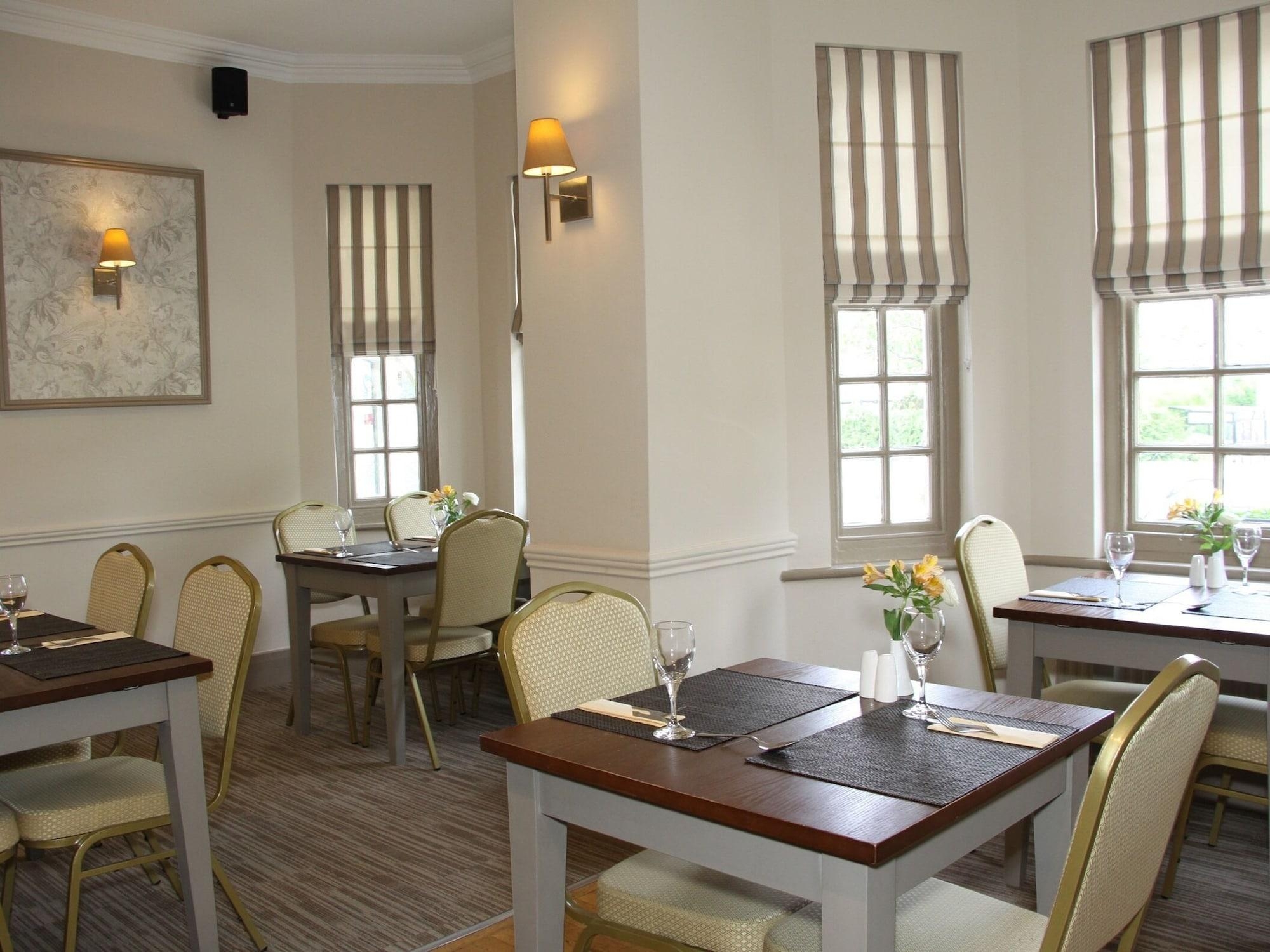 Nanhoron Arms Hotel, photo 76 of 102