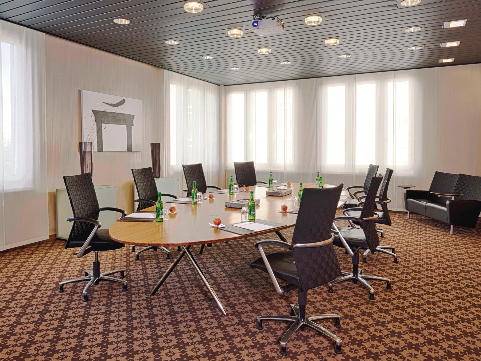 Movenpick Hotel Zurich Airport, photo 98 of 107