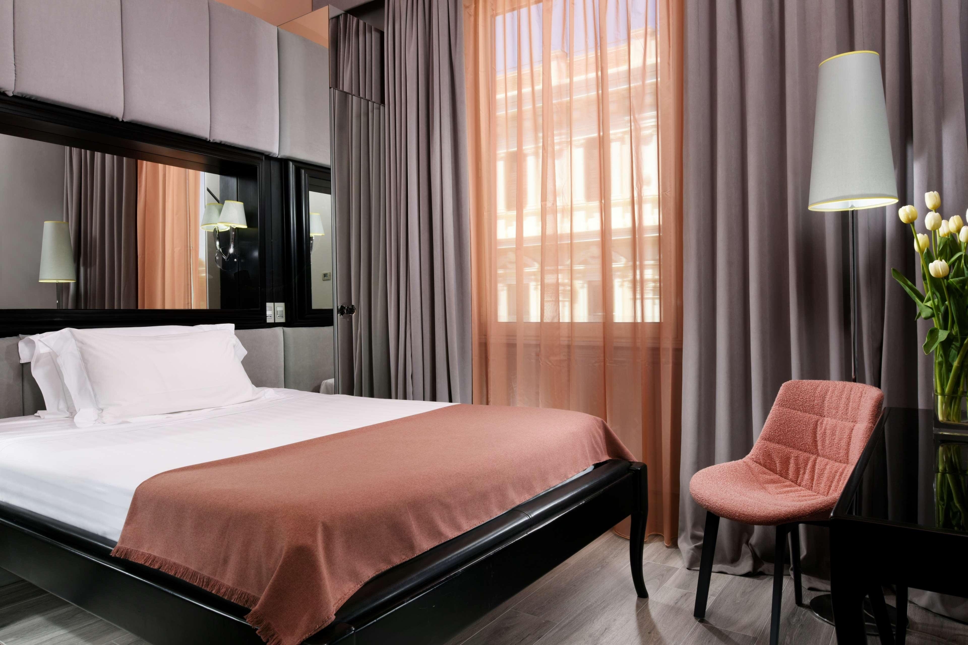 Leon's Place Hotel, photo 13 of 41