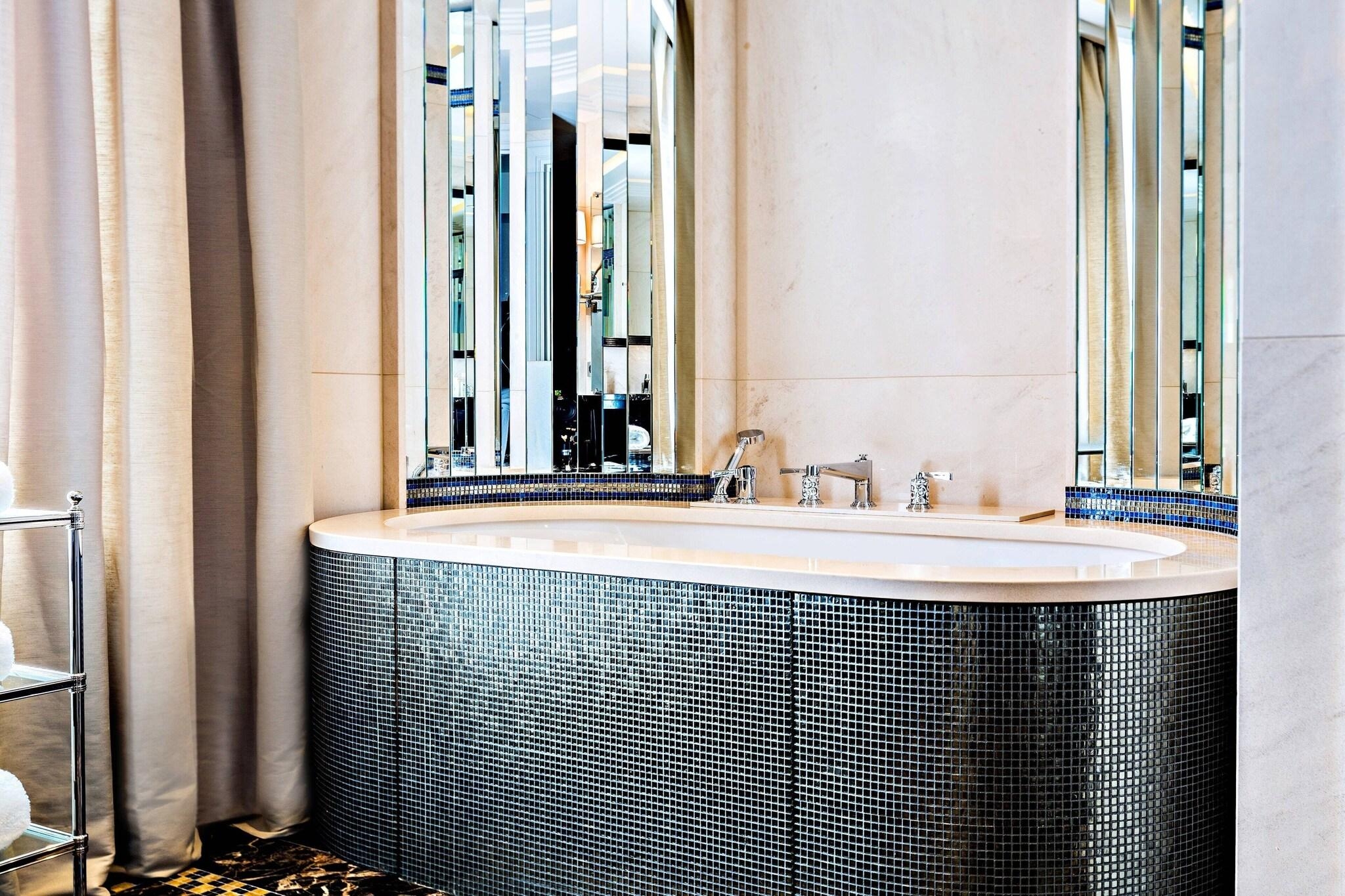 Prince De Galles, A Luxury Collection Hotel, photo 178 of 199