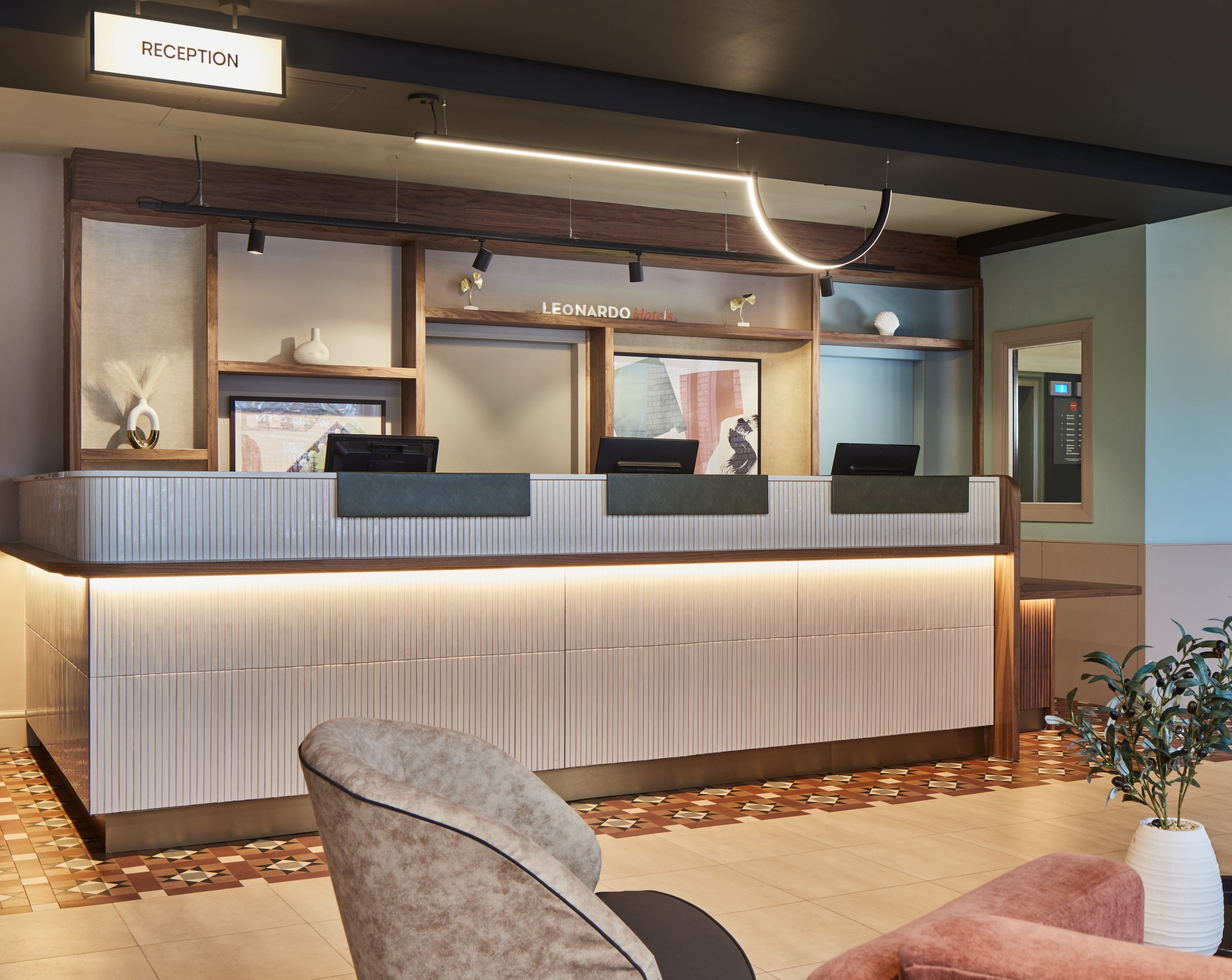 Leonardo Hotel Dublin Christchurch, photo 1 of 33