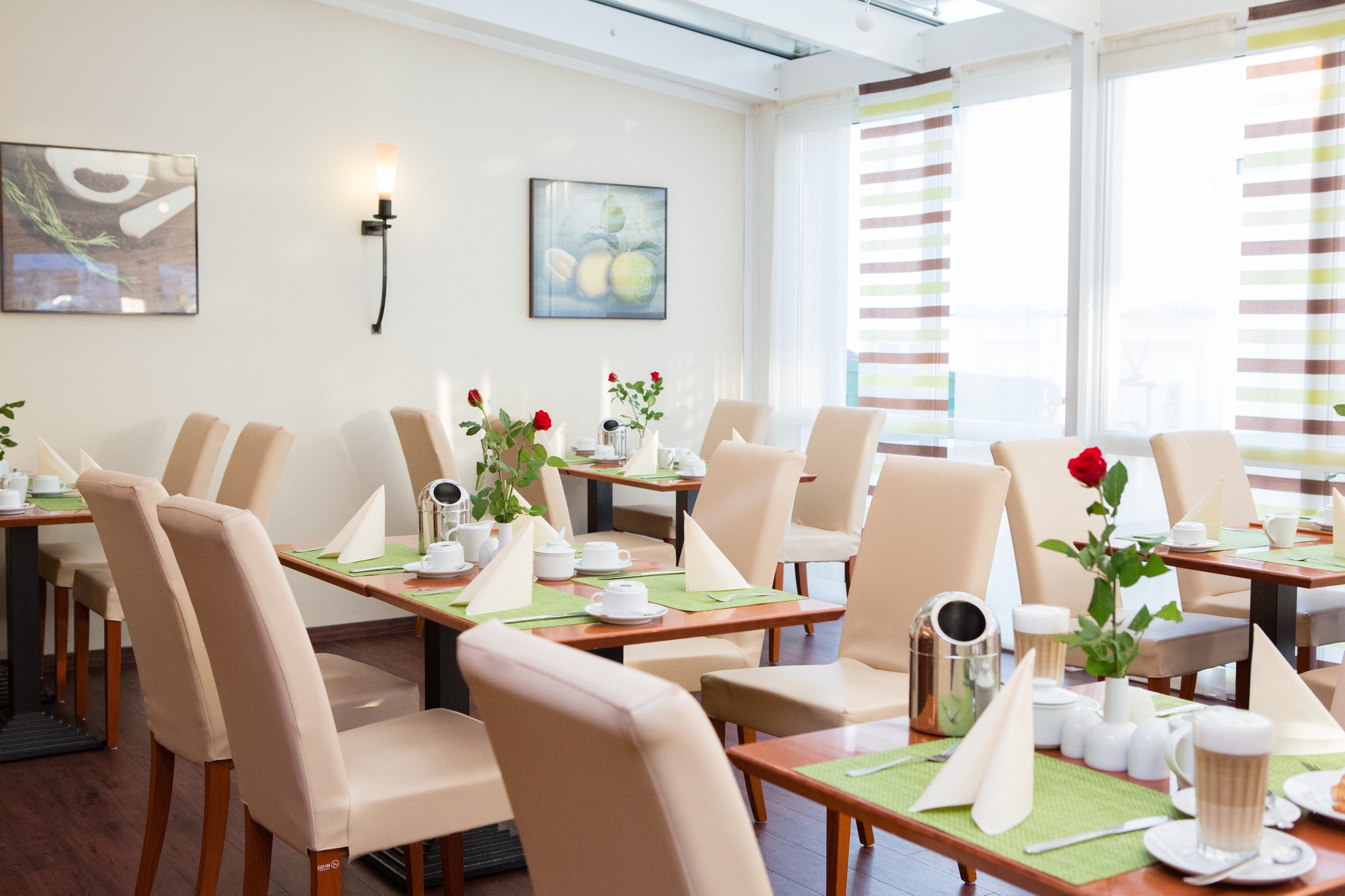 Amedia Hotel Frankfurt-Ruesselsheim by Wyndham, photo 2 of 40