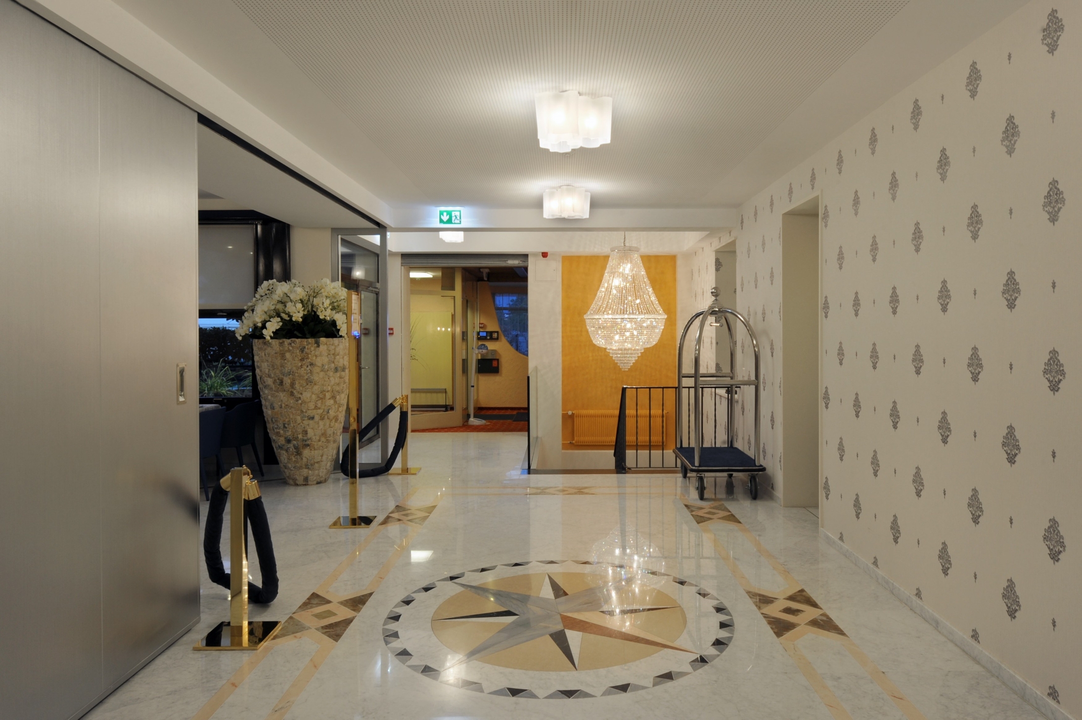 Du Nord Hotel, photo 3 of 13