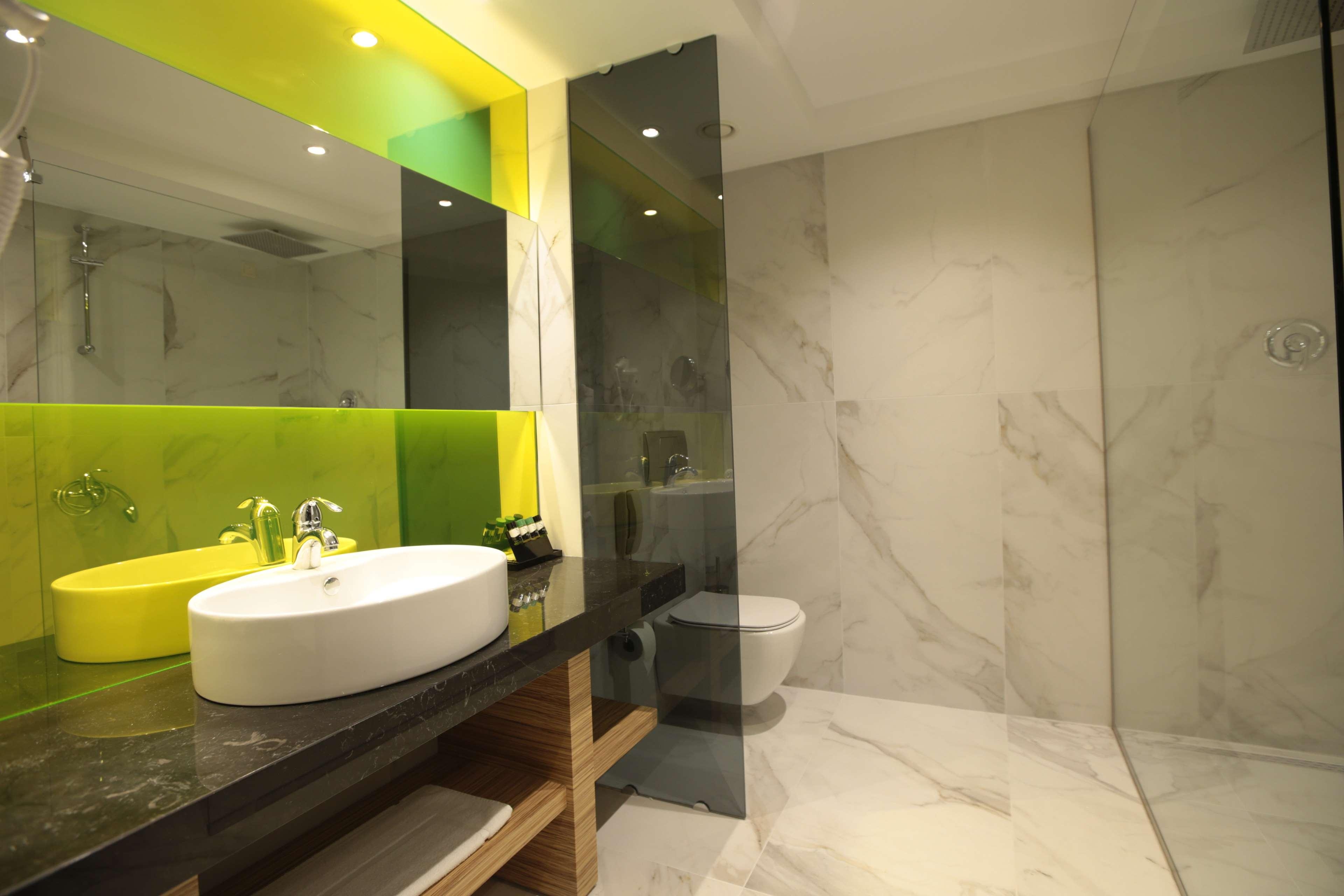 Wyndham Grand Athens, photo 9 of 88
