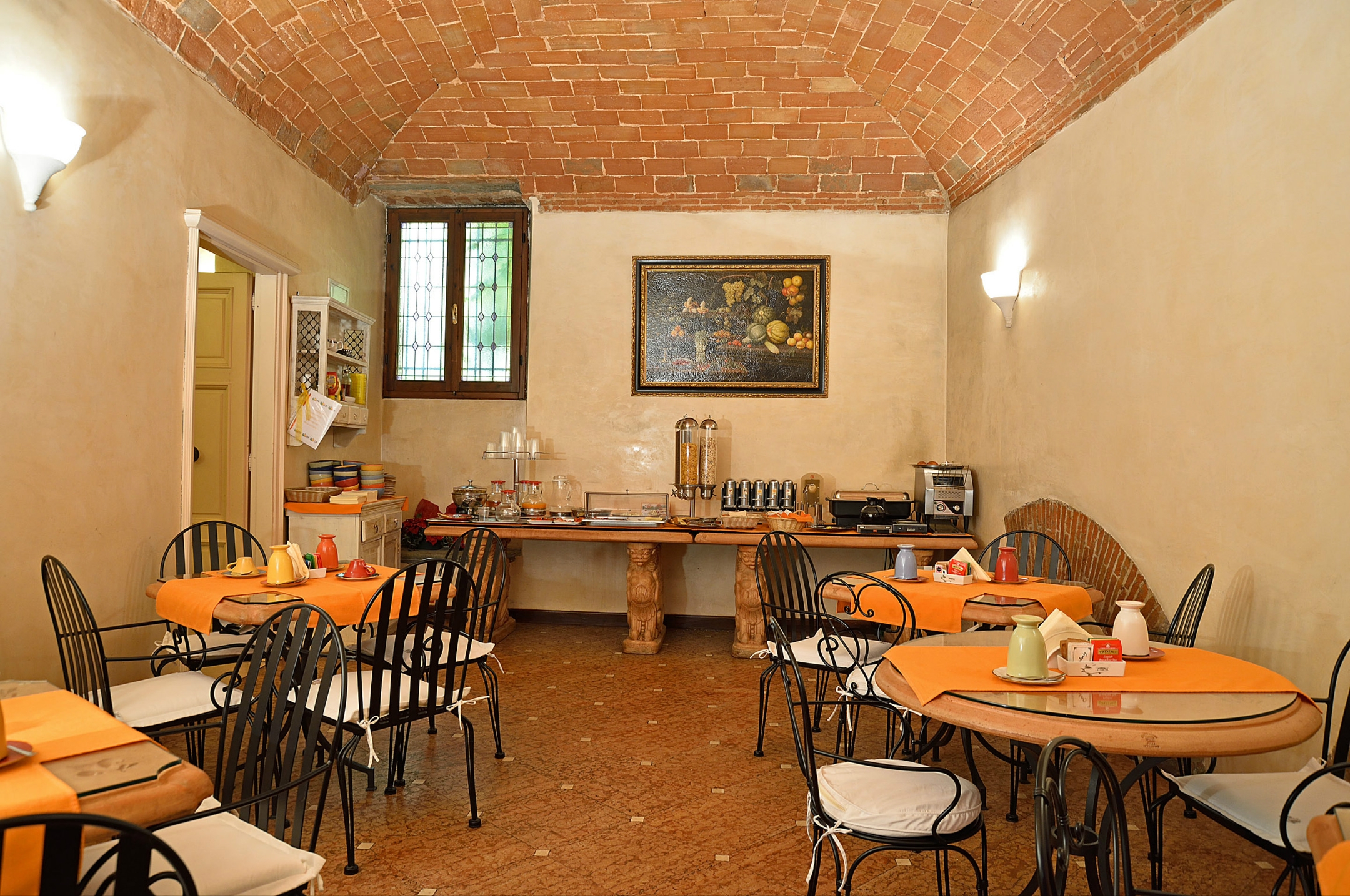 Porta Faenza, photo 77 of 89