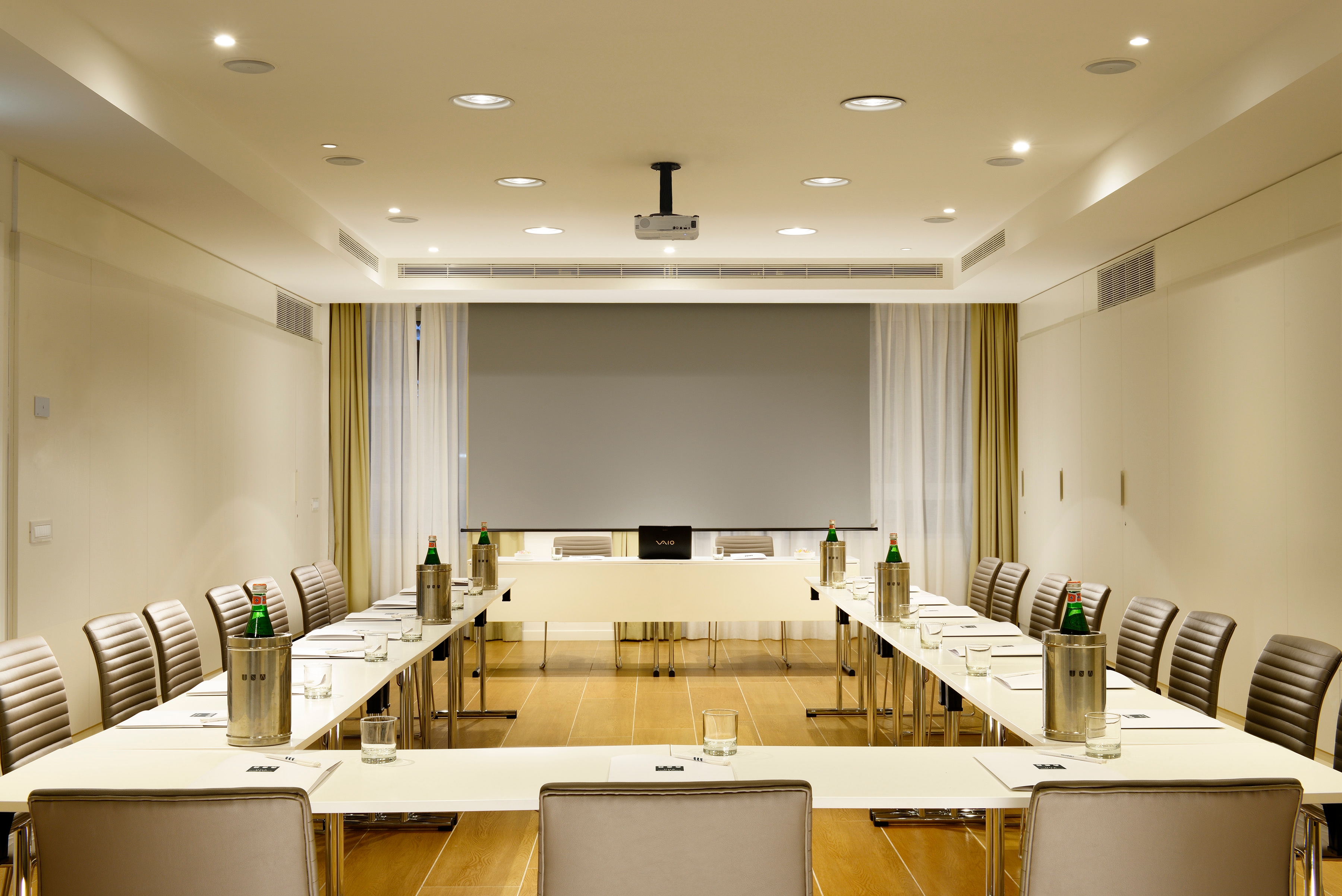 UNA HOTELS Century Milano, photo 37 of 38