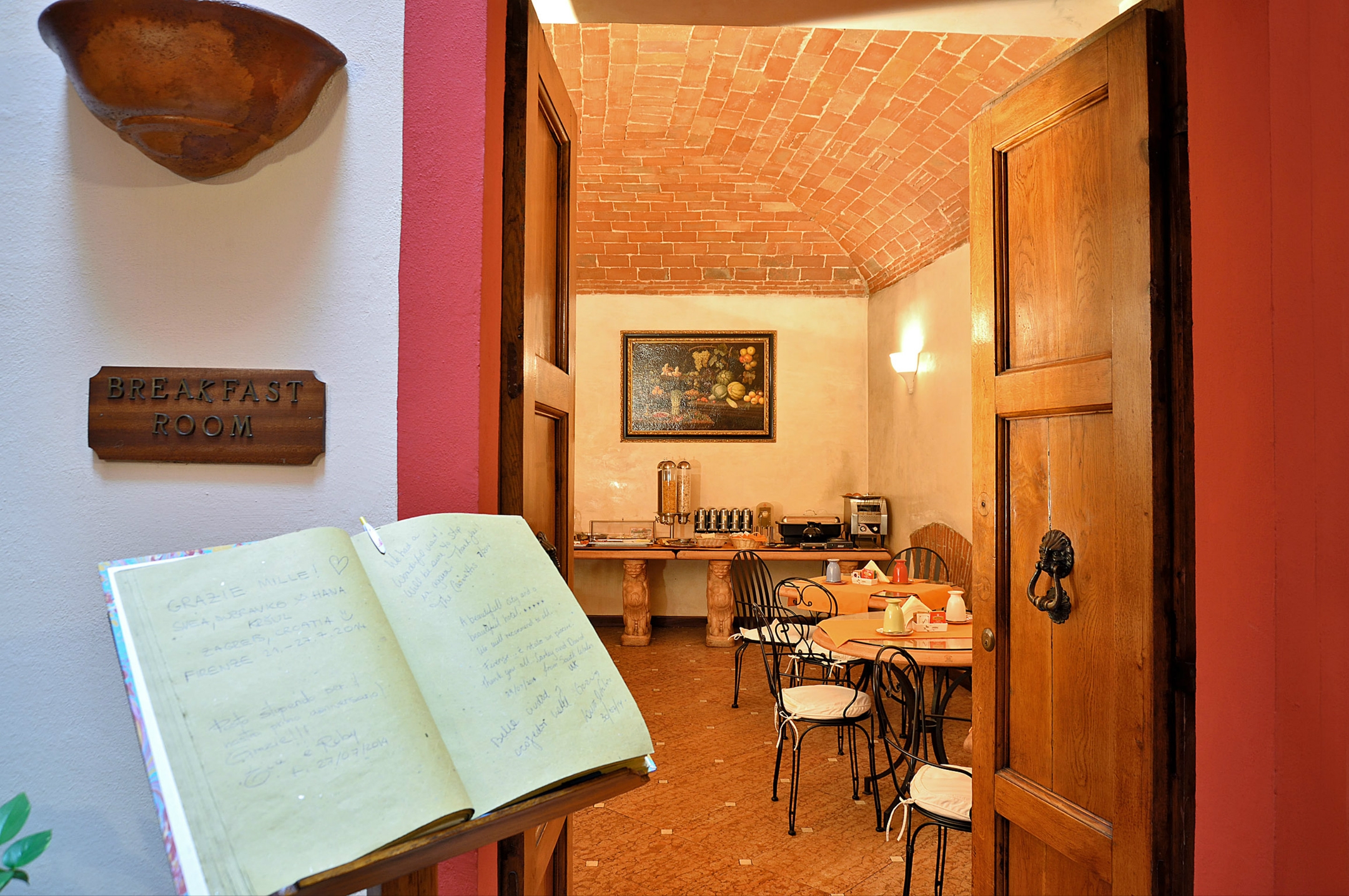 Porta Faenza, photo 25 of 89
