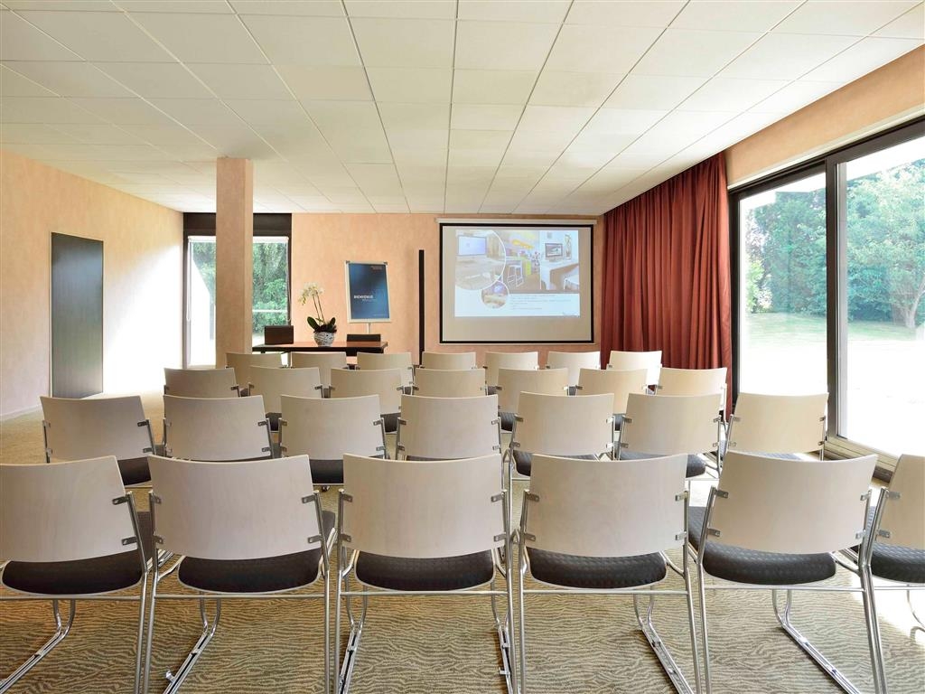 Novotel Bayeux, photo 160 of 192