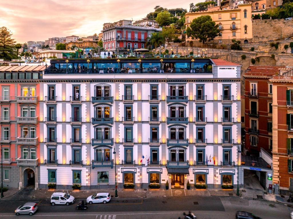 Grand Hotel Parker's, photo 1 of 43