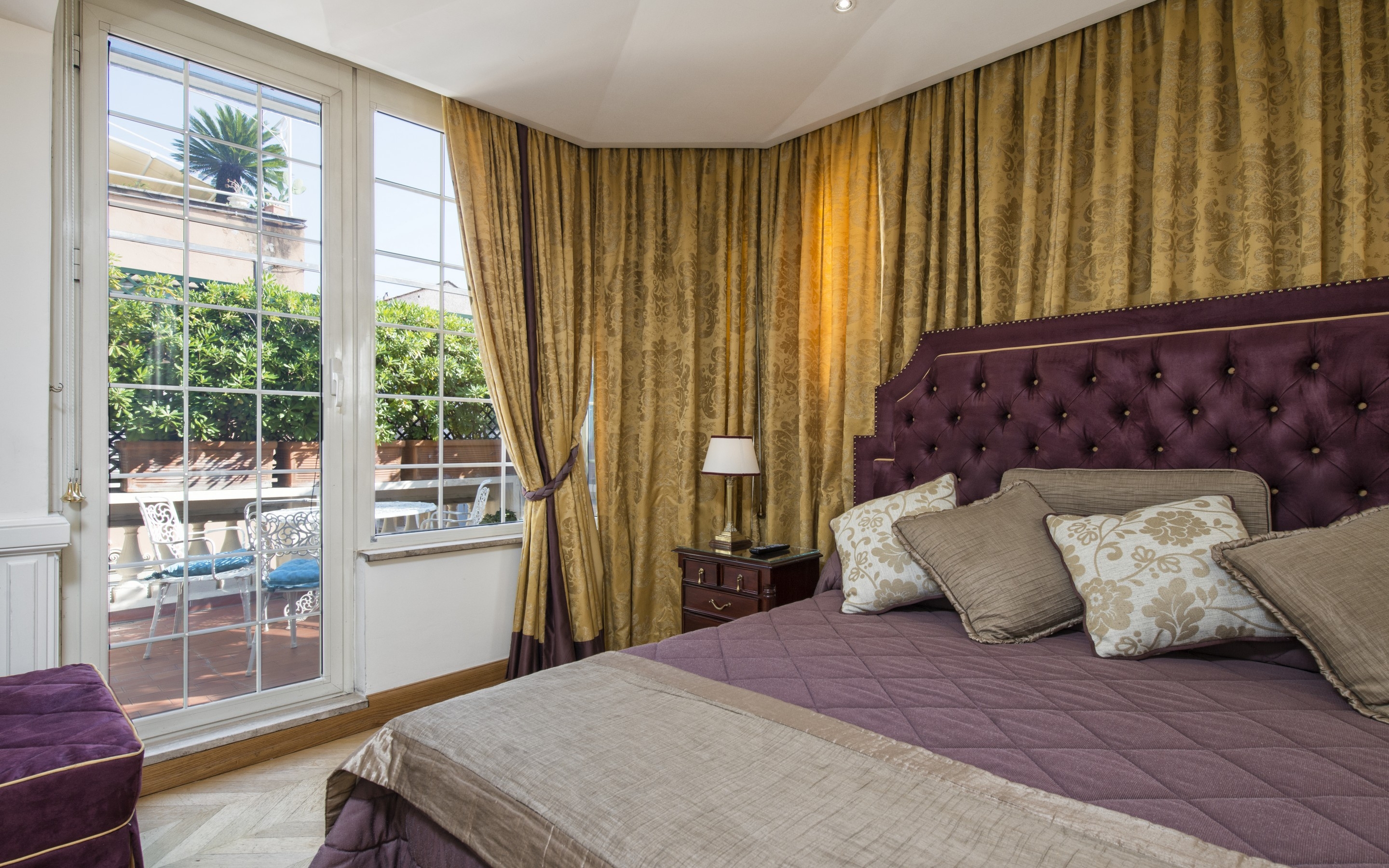 The Britannia Hotel, photo 2 of 56