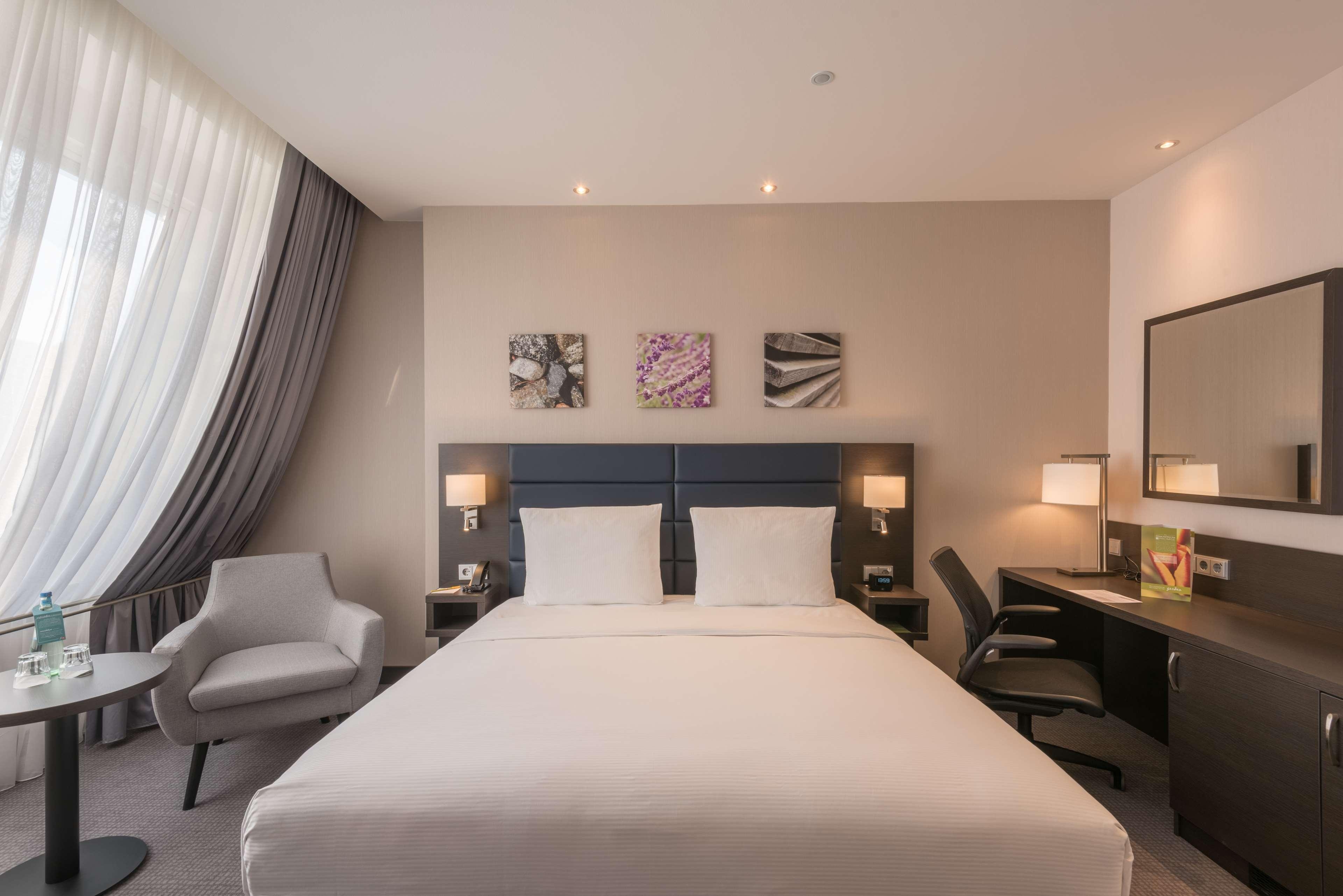 Hilton Garden Inn Frankfurt City Centre, photo 6 of 29
