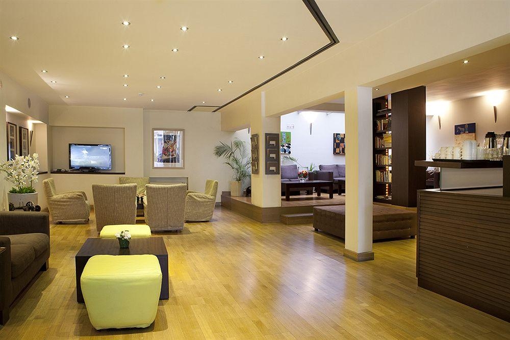 Hermes Hotel, photo 12 of 19