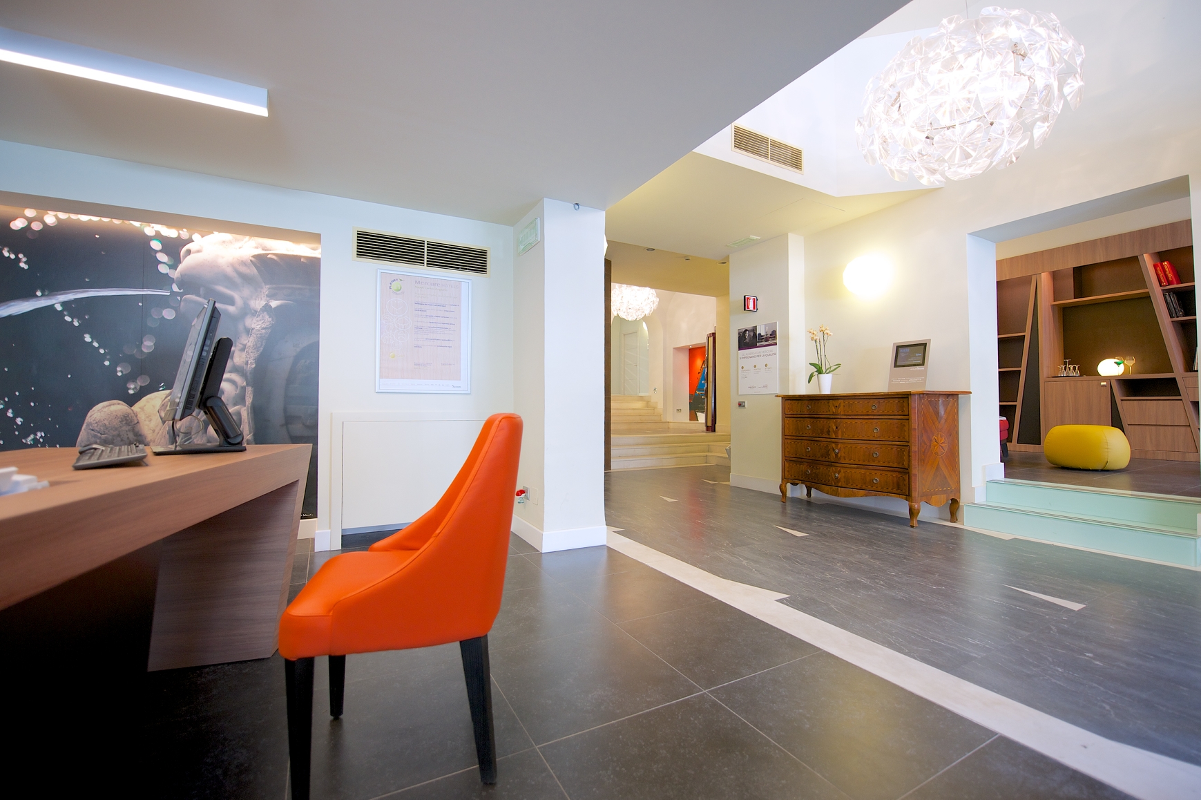 Mercure Napoli Centro Angioino, photo 16 of 96
