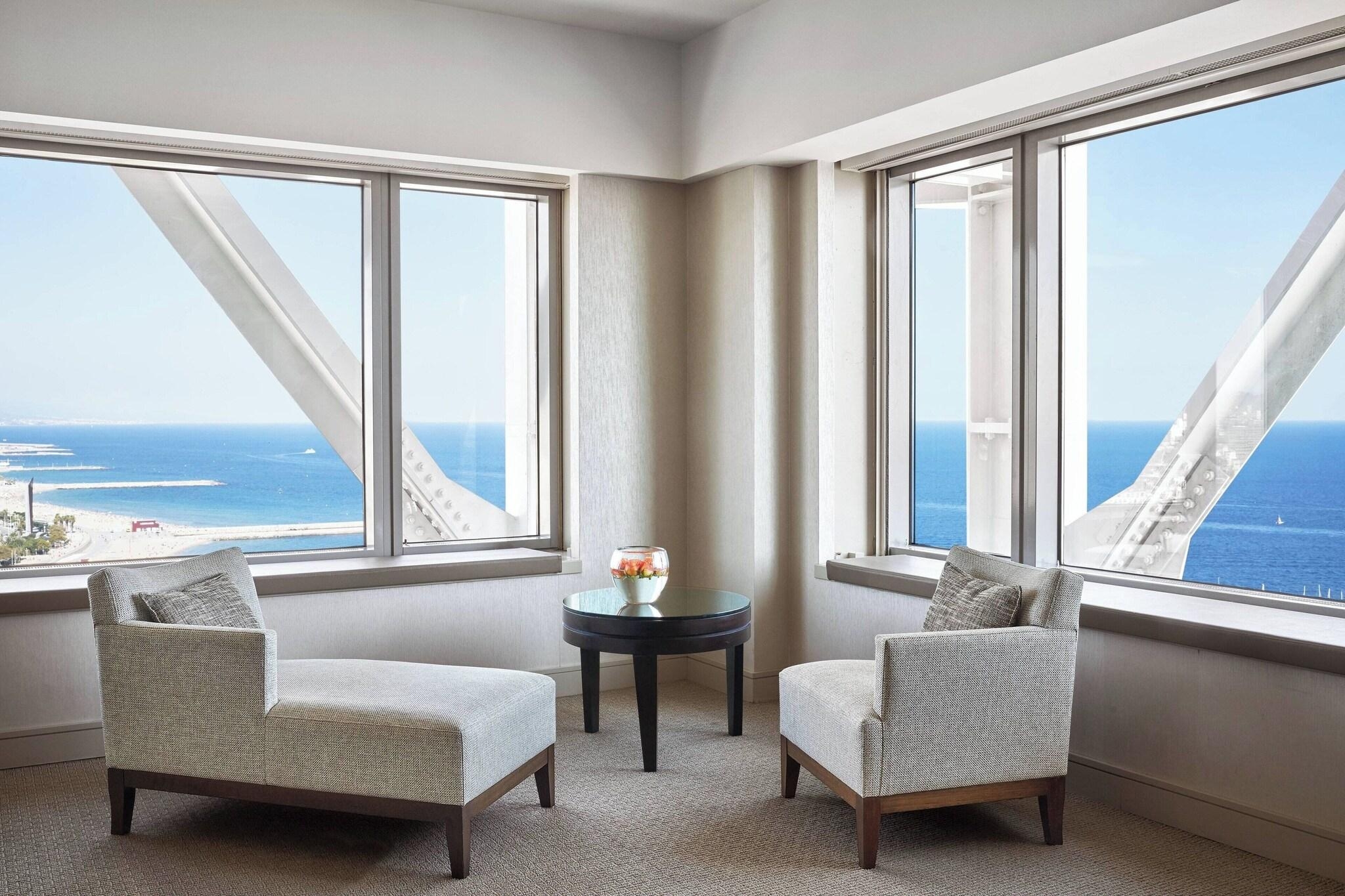 Hotel Arts, photo 174 of 199