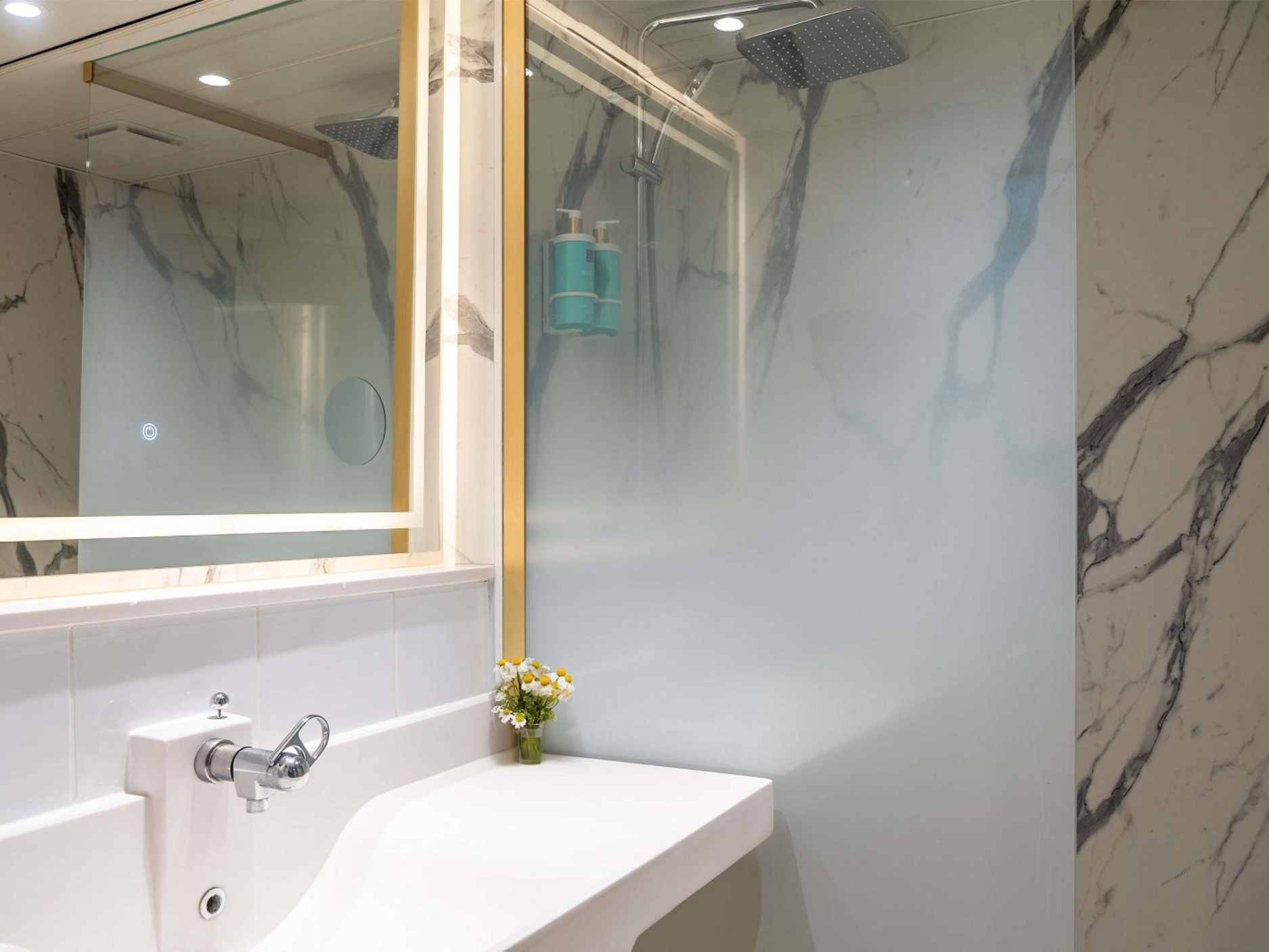Novotel Bayeux, photo 64 of 192