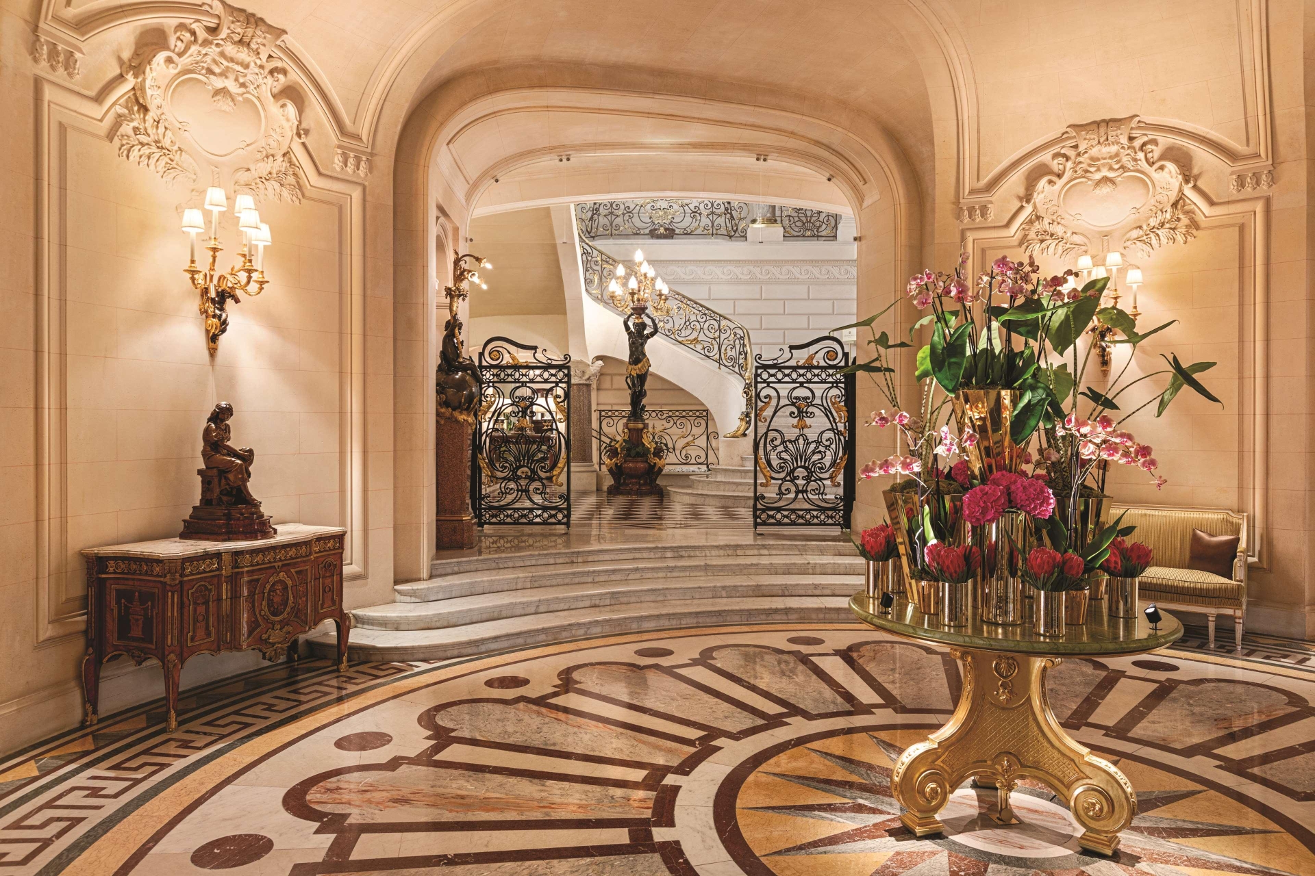 Shangri-La Hotel Paris, photo 33 of 192