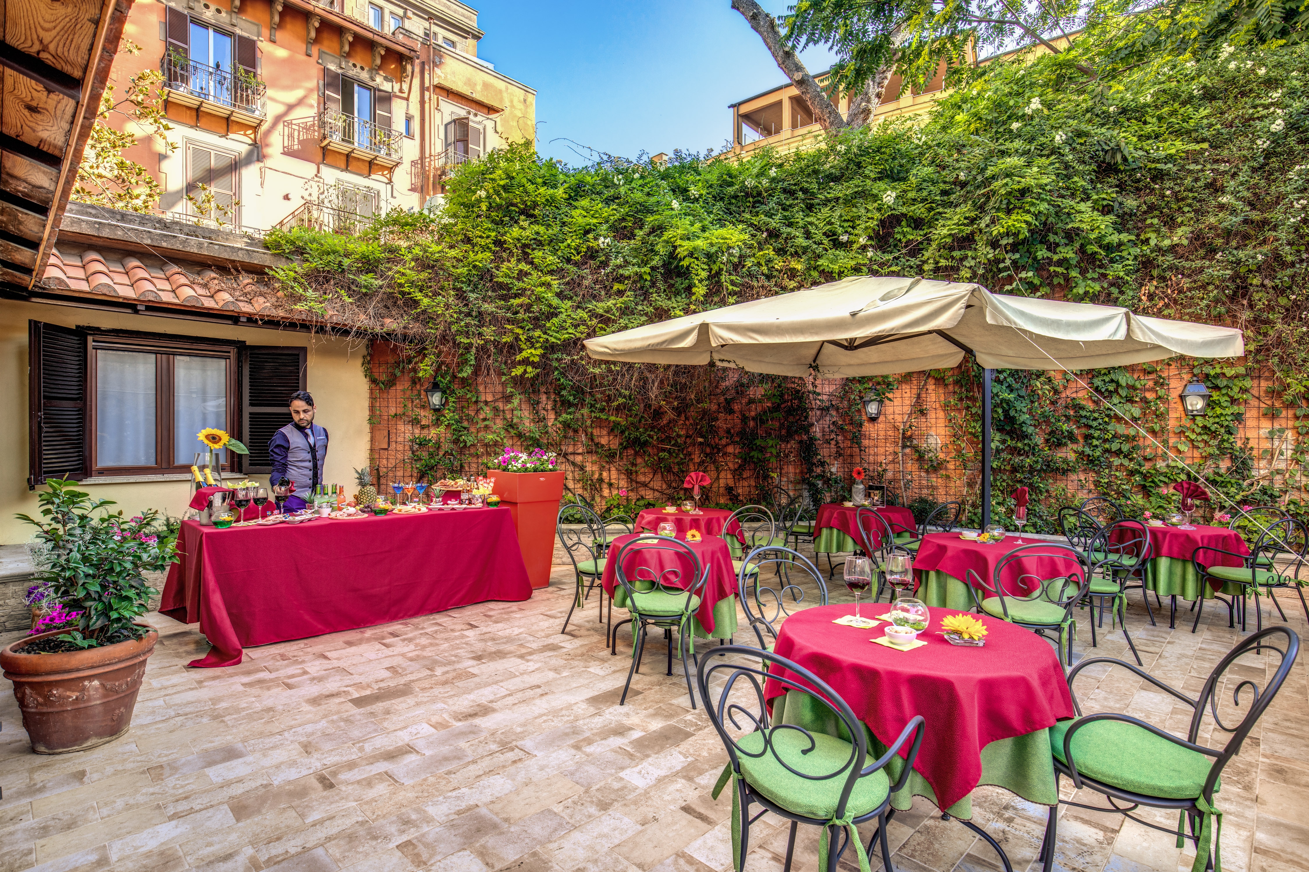 Rome Garden, photo 31 of 34