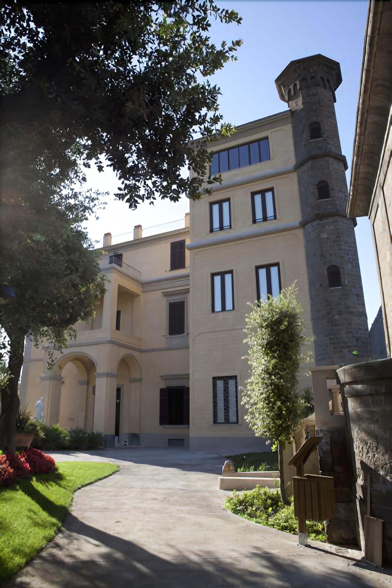 Villa Crawford, photo 16 of 94
