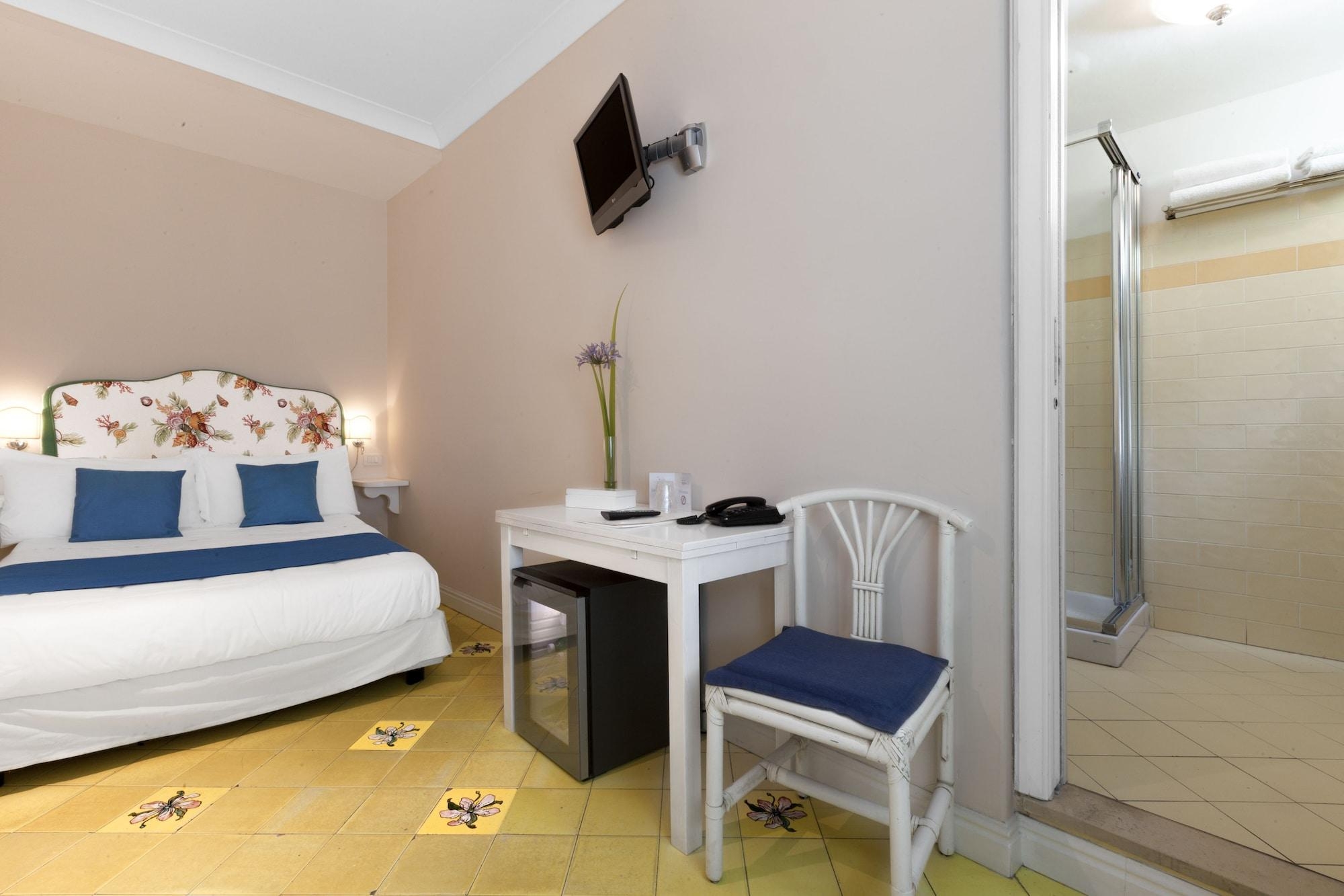 Hotel Bougainville, photo 34 of 82