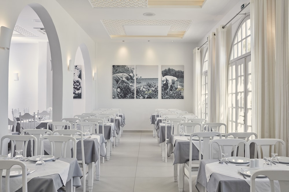 Santorini Palace Hotel, photo 67 of 88