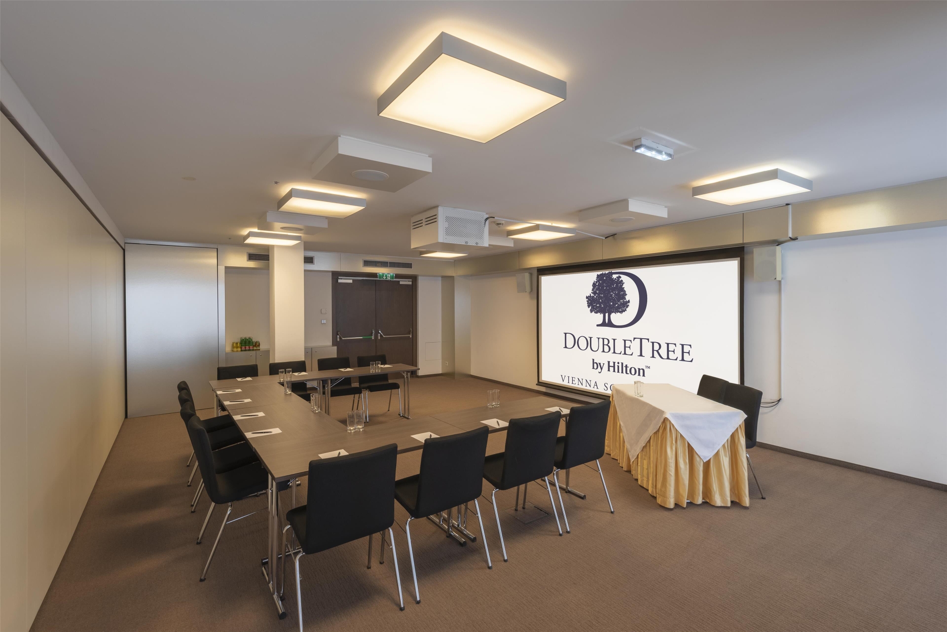 DoubleTree by Hilton Vienna Schonbrunn, photo 61 of 67
