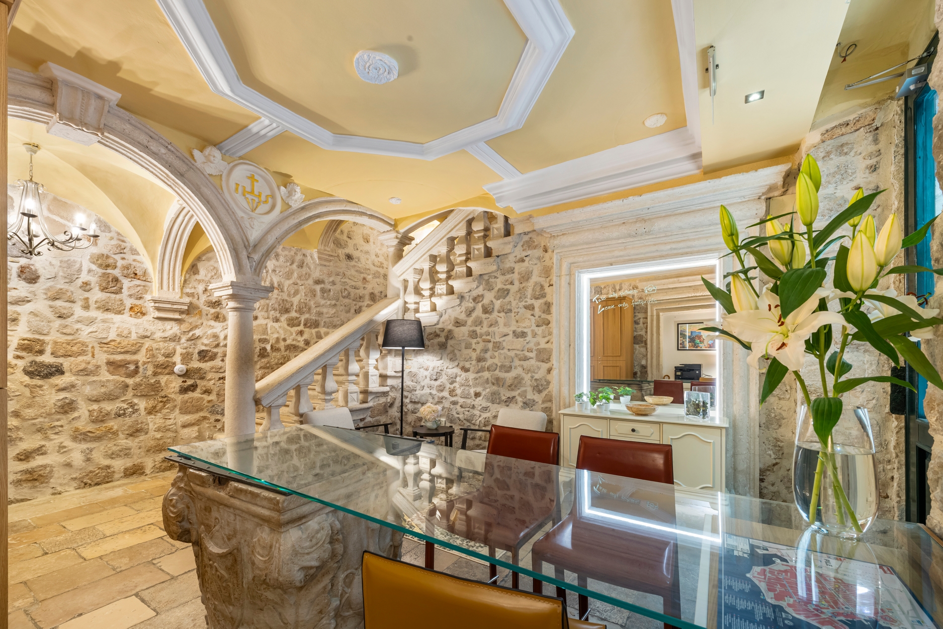Palmotta Palace, photo 7 of 61