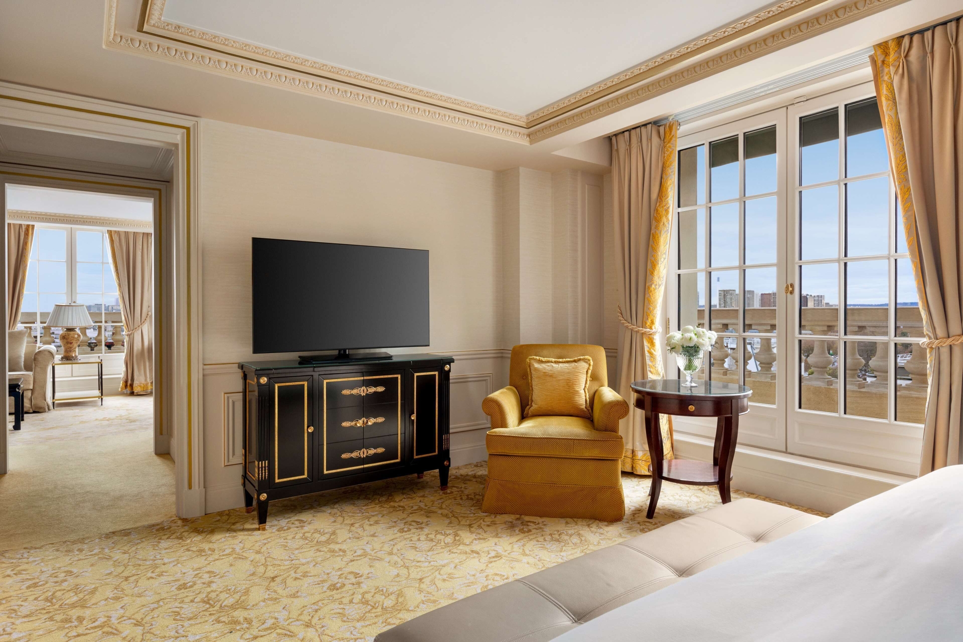 Shangri-La Hotel Paris, photo 85 of 192