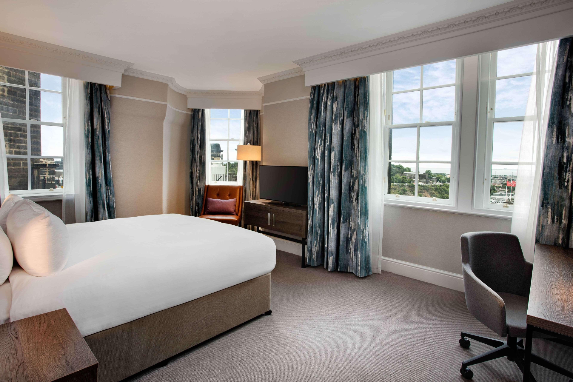 Hilton Edinburgh Carlton, photo 42 of 73