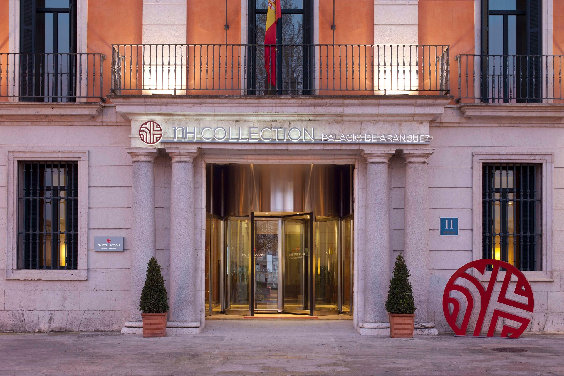 NH Collection Palacio de Aranjuez, photo 4 of 58