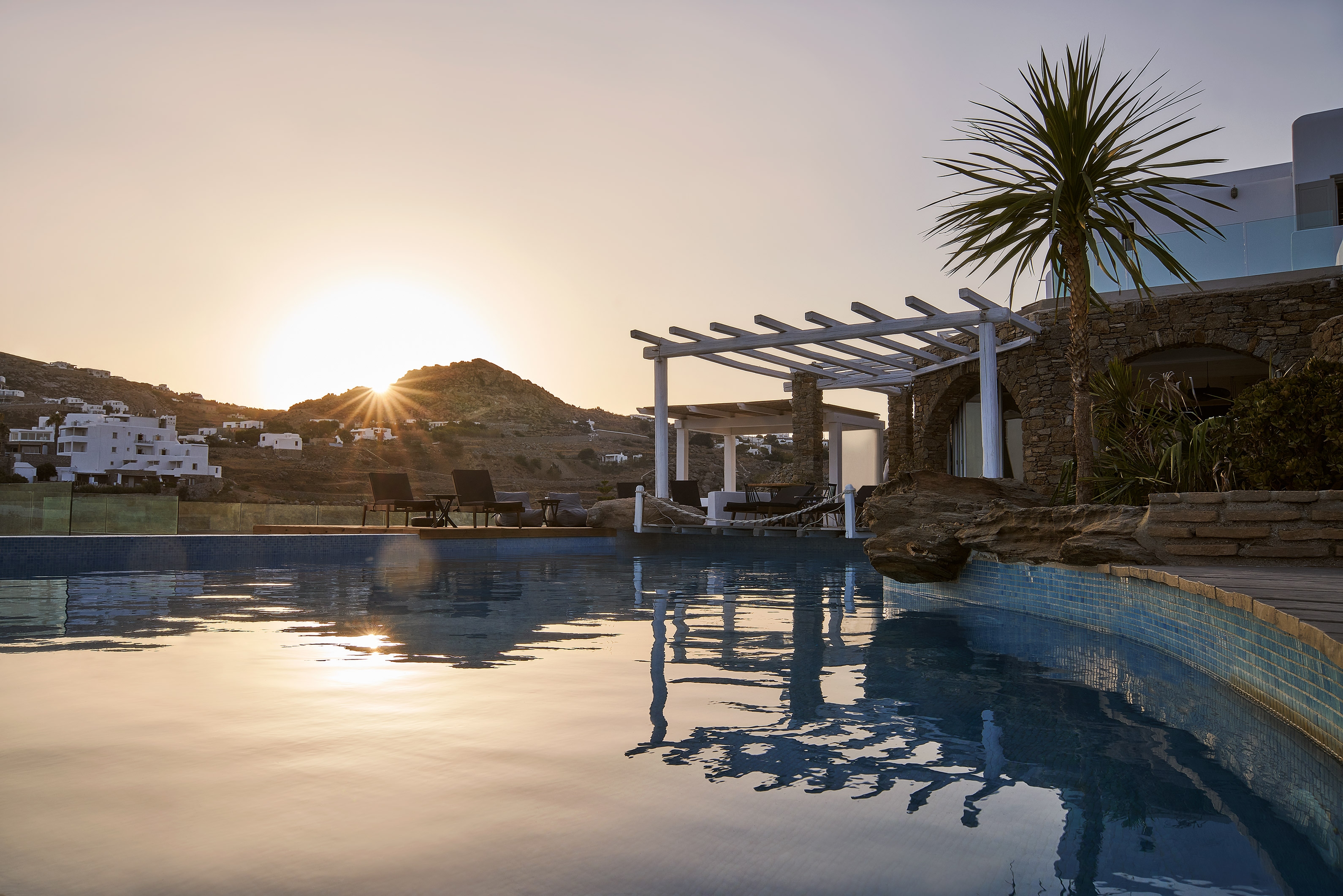 Mr &amp; Mrs White Mykonos, photo 9 of 18