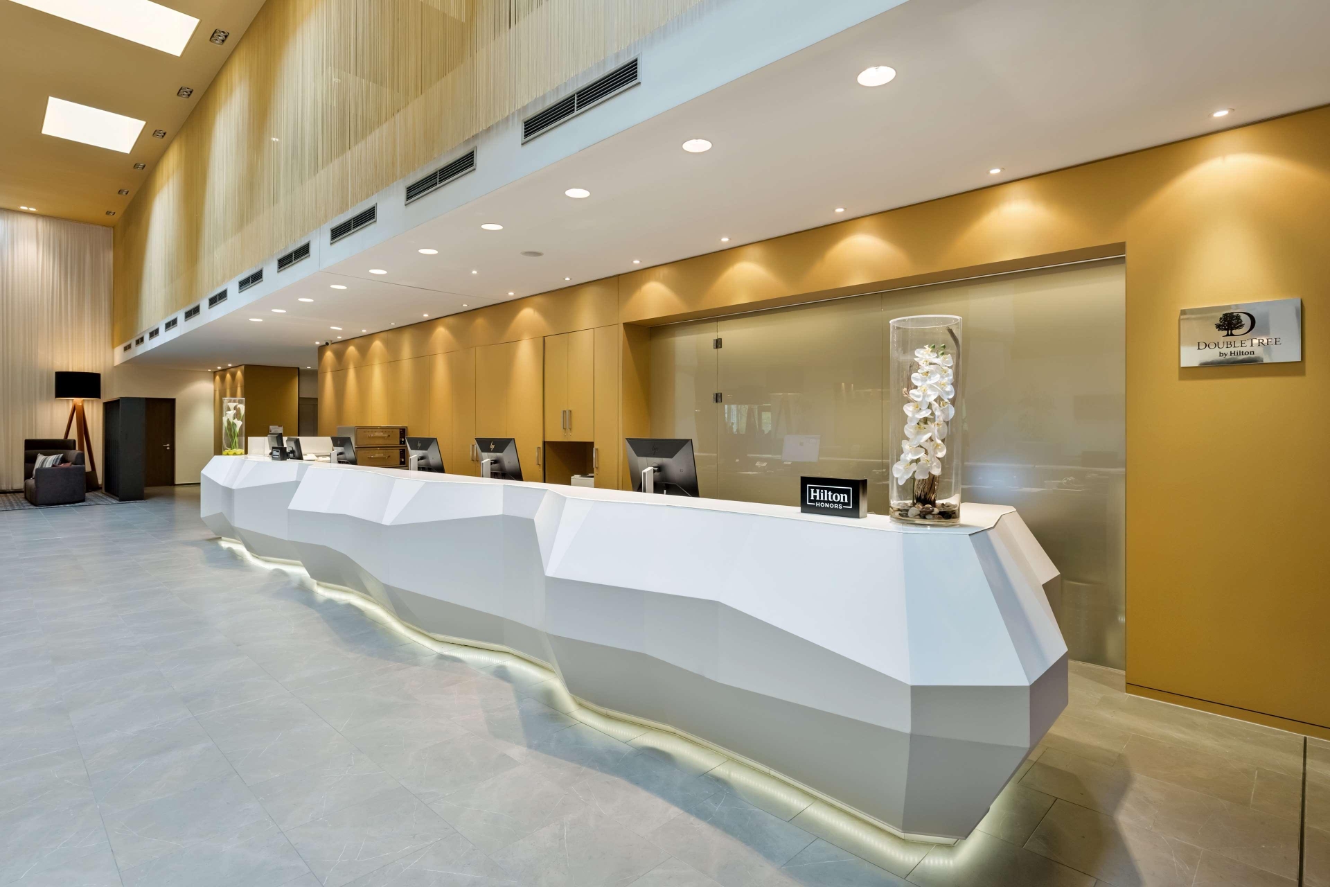 DoubleTree by Hilton Vienna Schonbrunn, photo 14 of 67