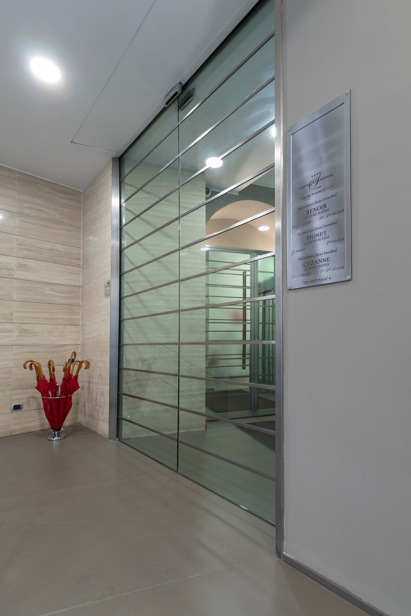 Stendhal Luxury Suites, photo 3 of 20
