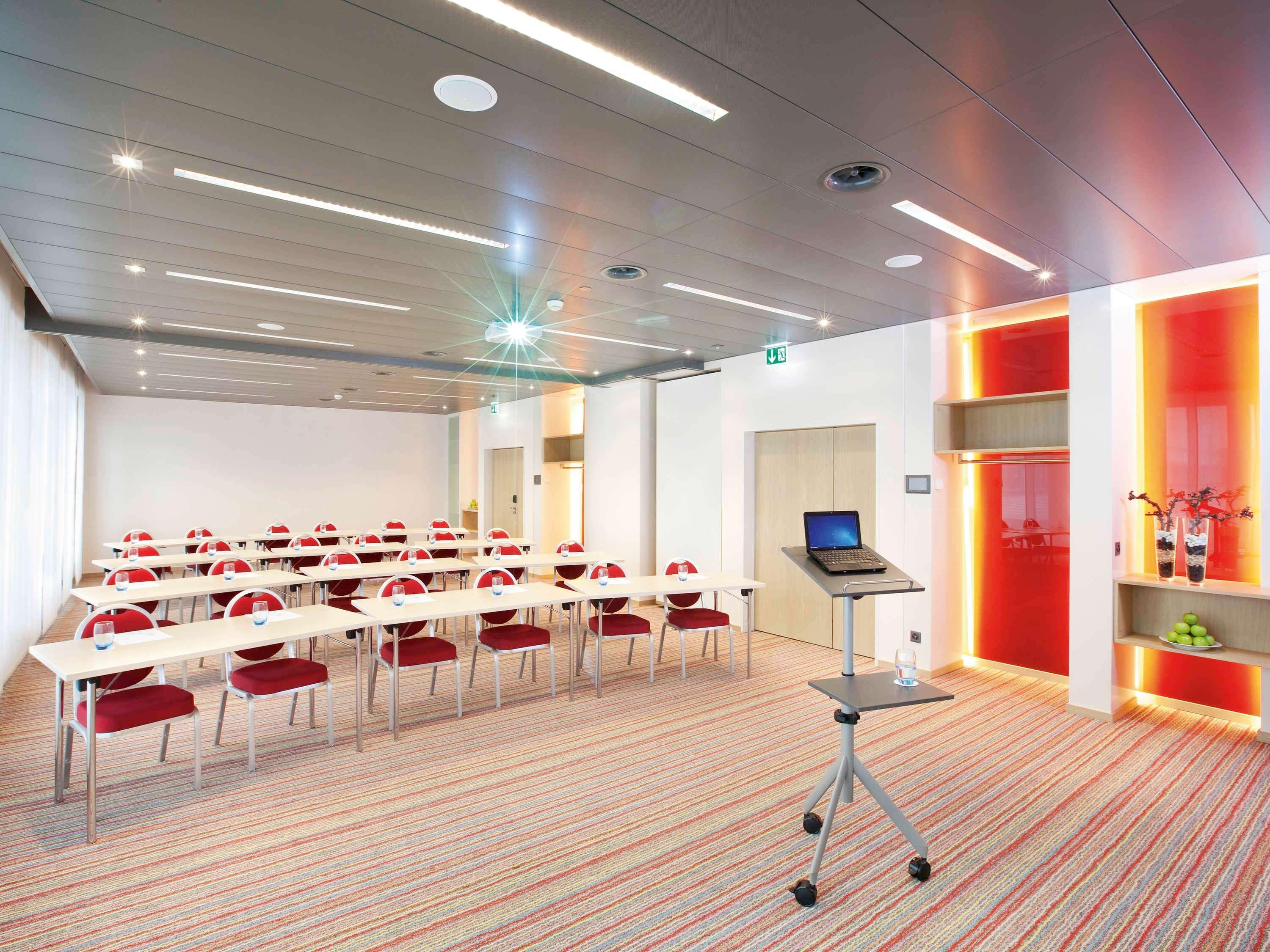 Movenpick Hotel Zurich Regensdorf, photo 49 of 55