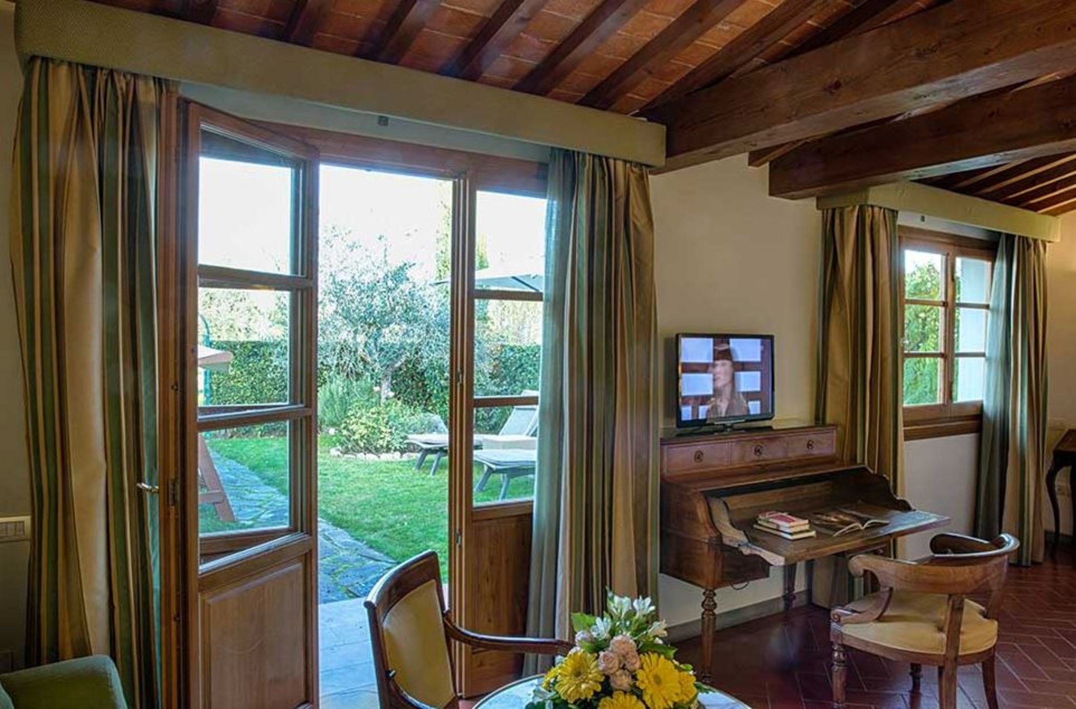 Villa Olmi Firenze, photo 17 of 41
