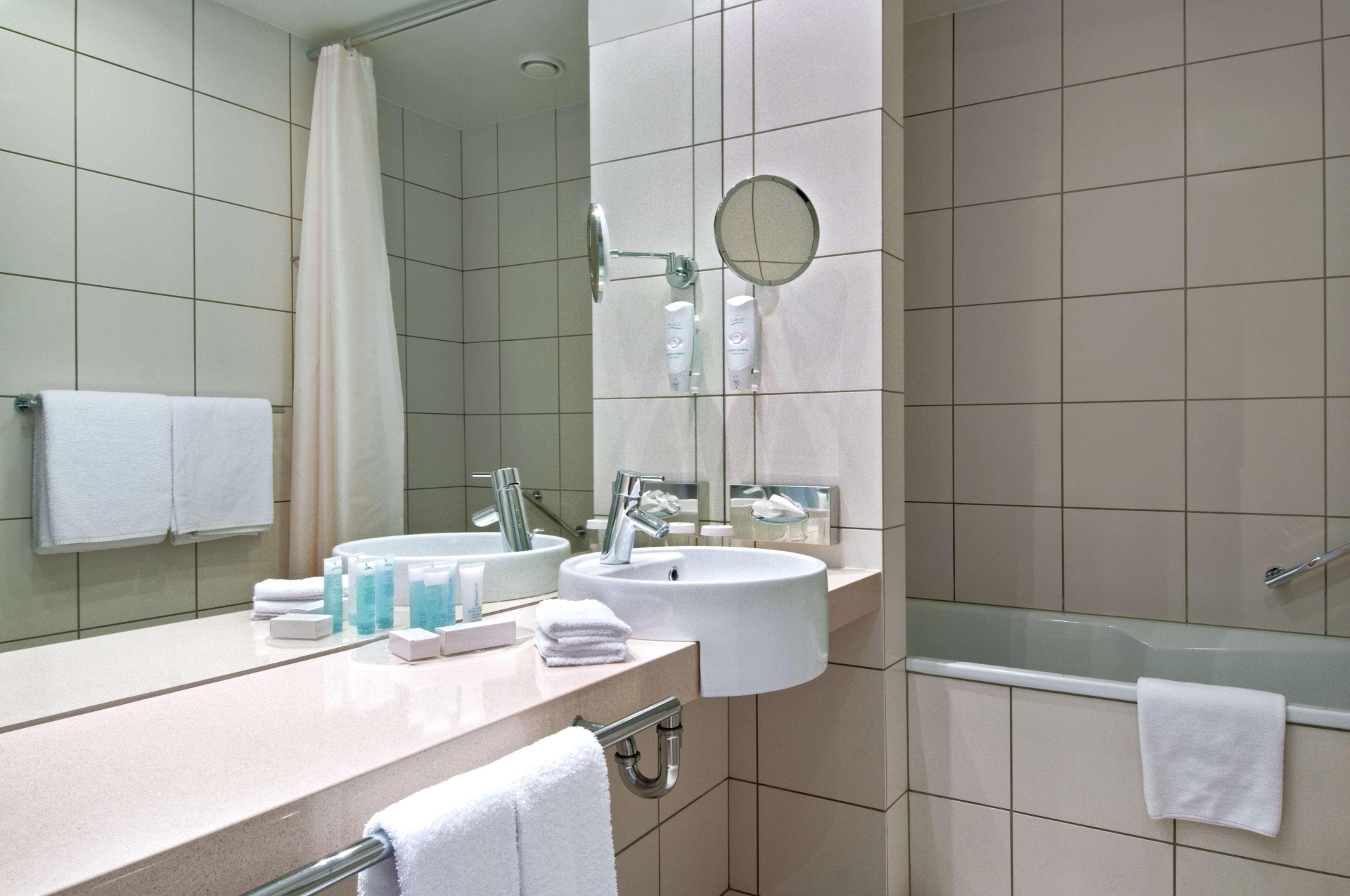 Hilton Reykjavik Nordica, photo 68 of 199