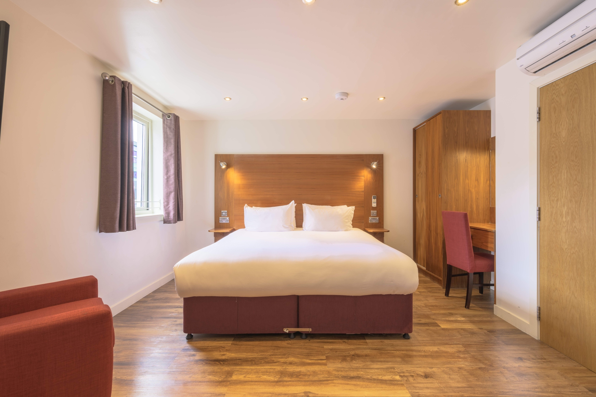 Holyrood Aparthotel, photo 32 of 64