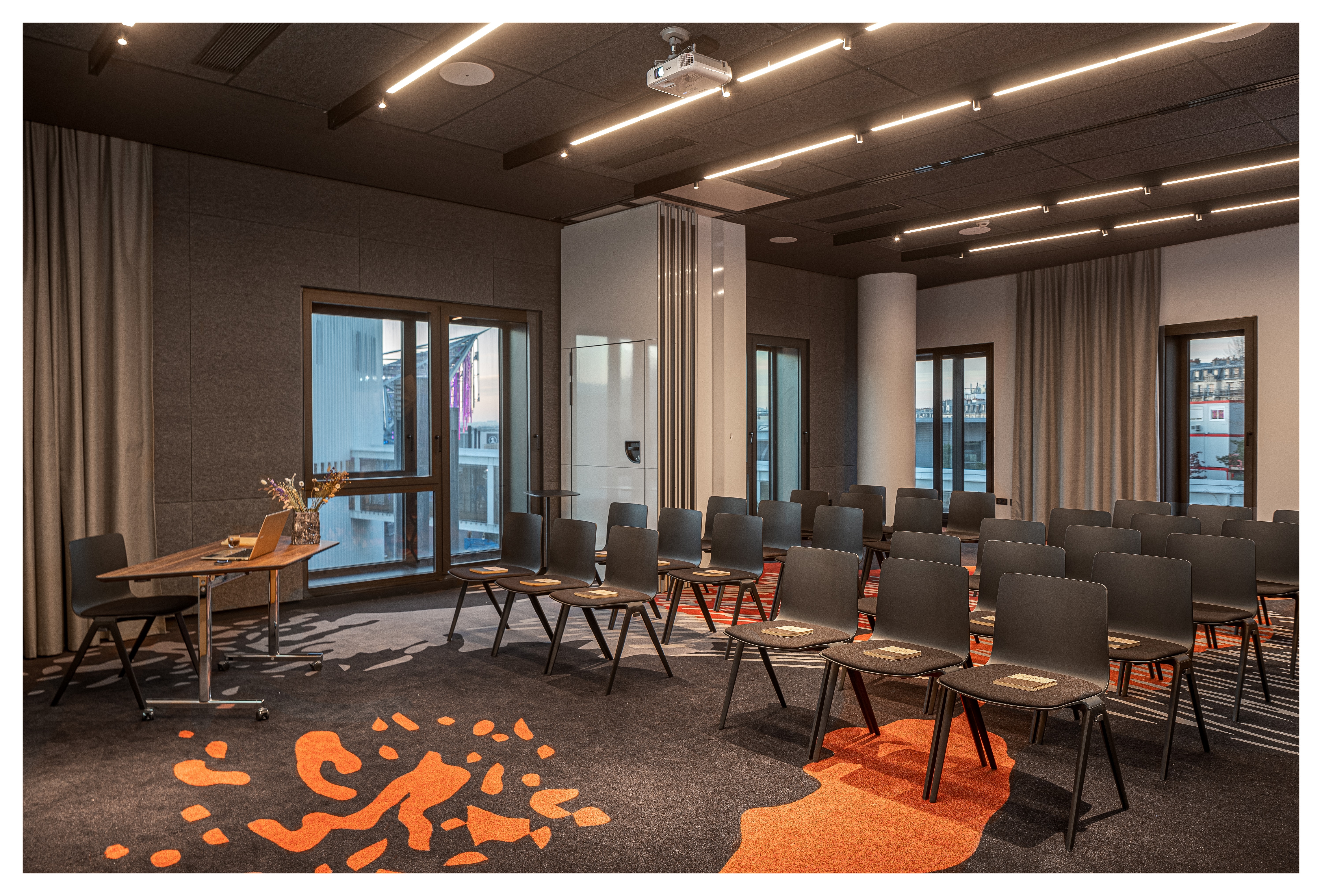 Novotel Paris Porte De Versailles, photo 15 of 16