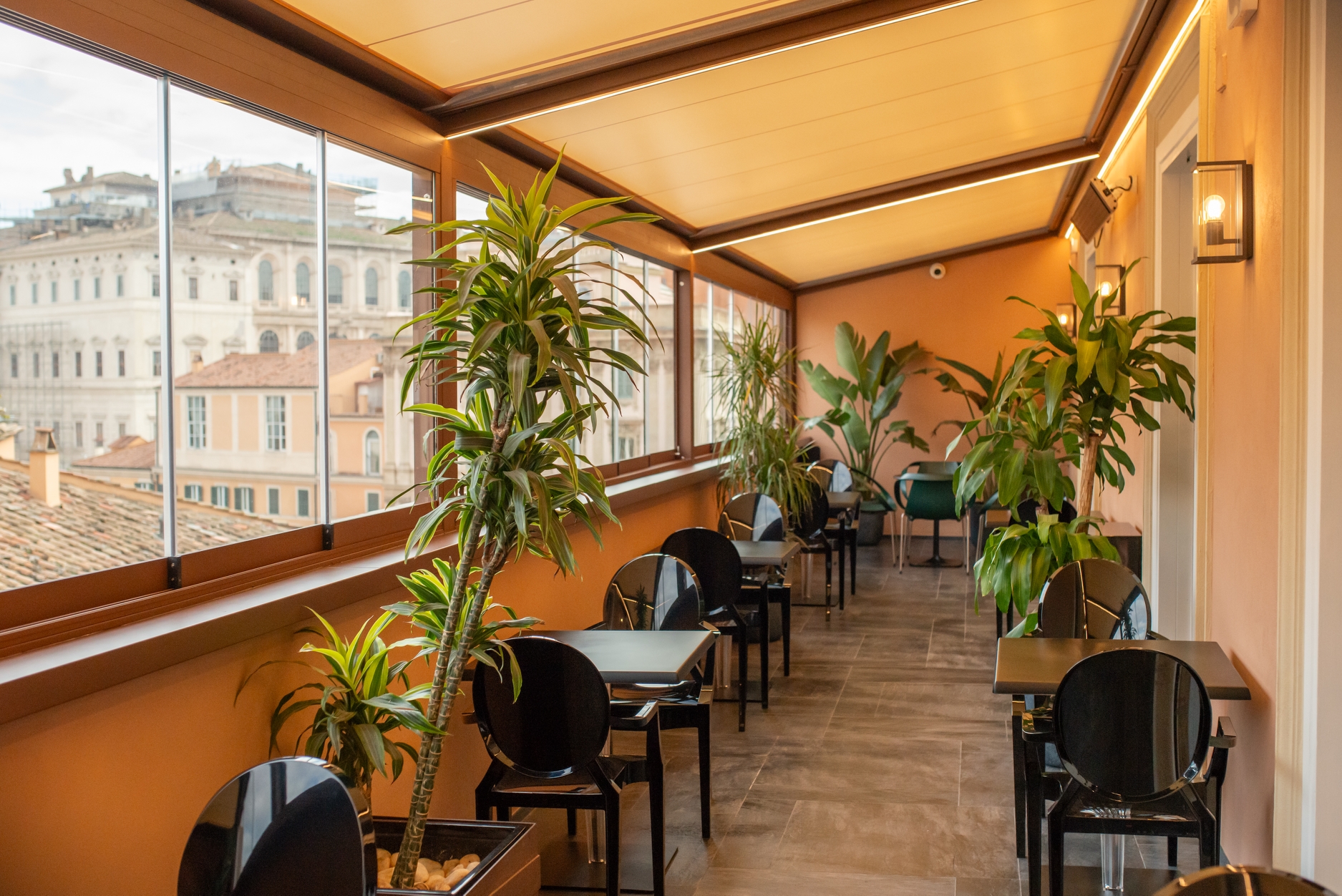 Stendhal Luxury Suites, photo 15 of 20