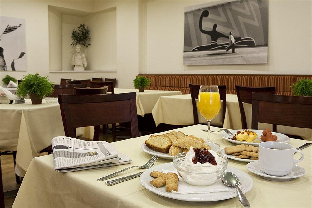 Hermes Hotel, photo 14 of 19
