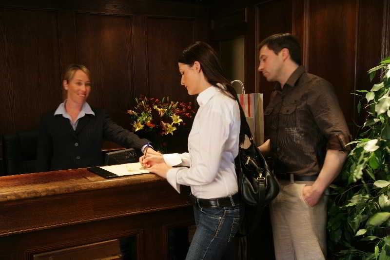 Victoria Hotel, photo 7 of 45