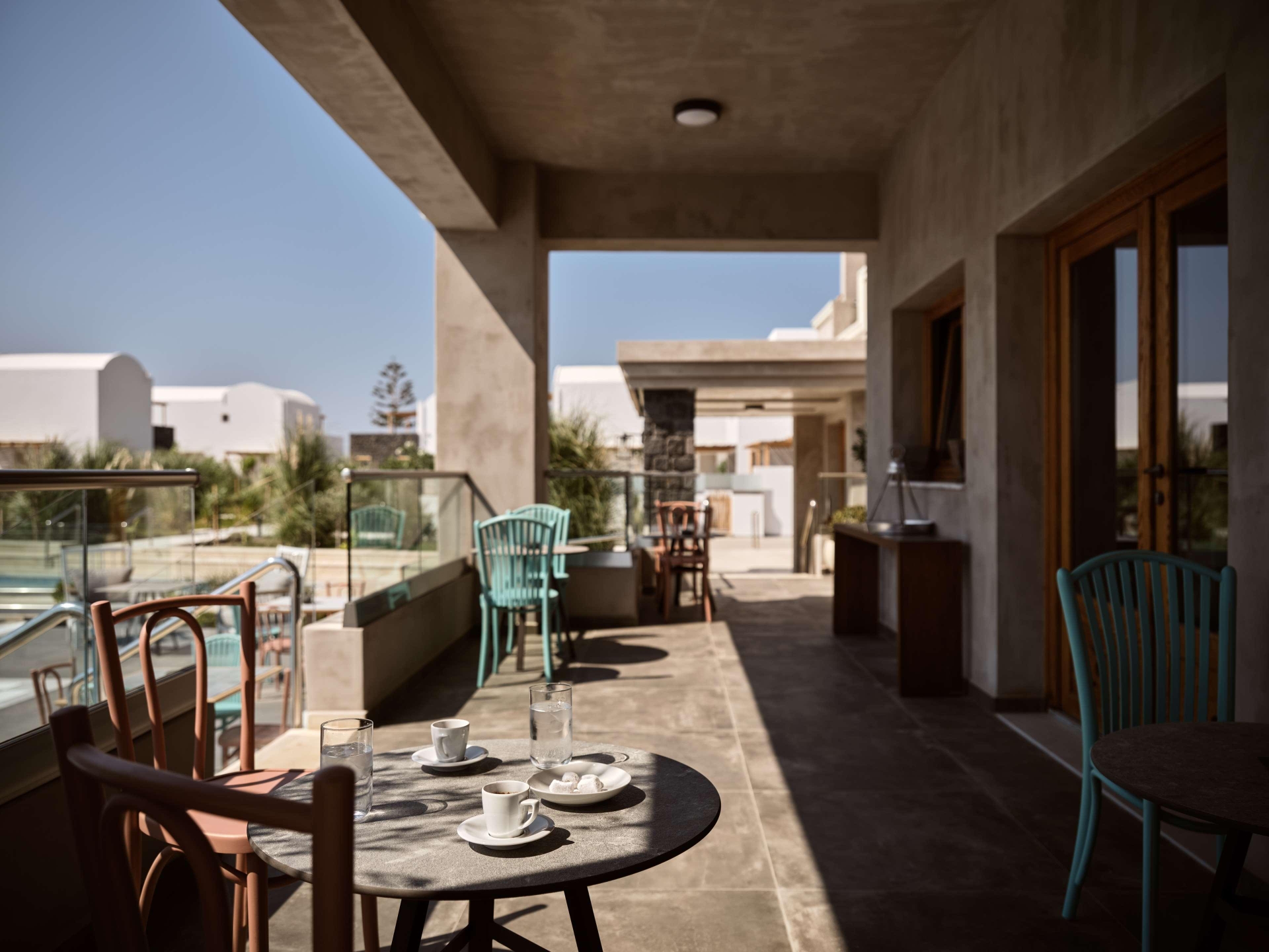 Sea Breeze Santorini Beach Resort, Curio Collectio, photo 148 of 191
