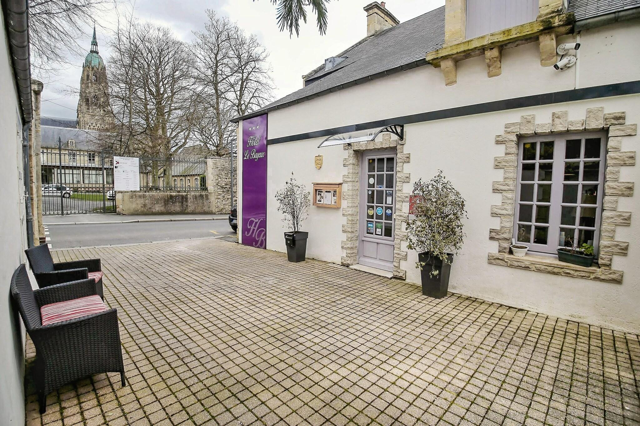 Hotel Le Bayeux, photo 75 of 75