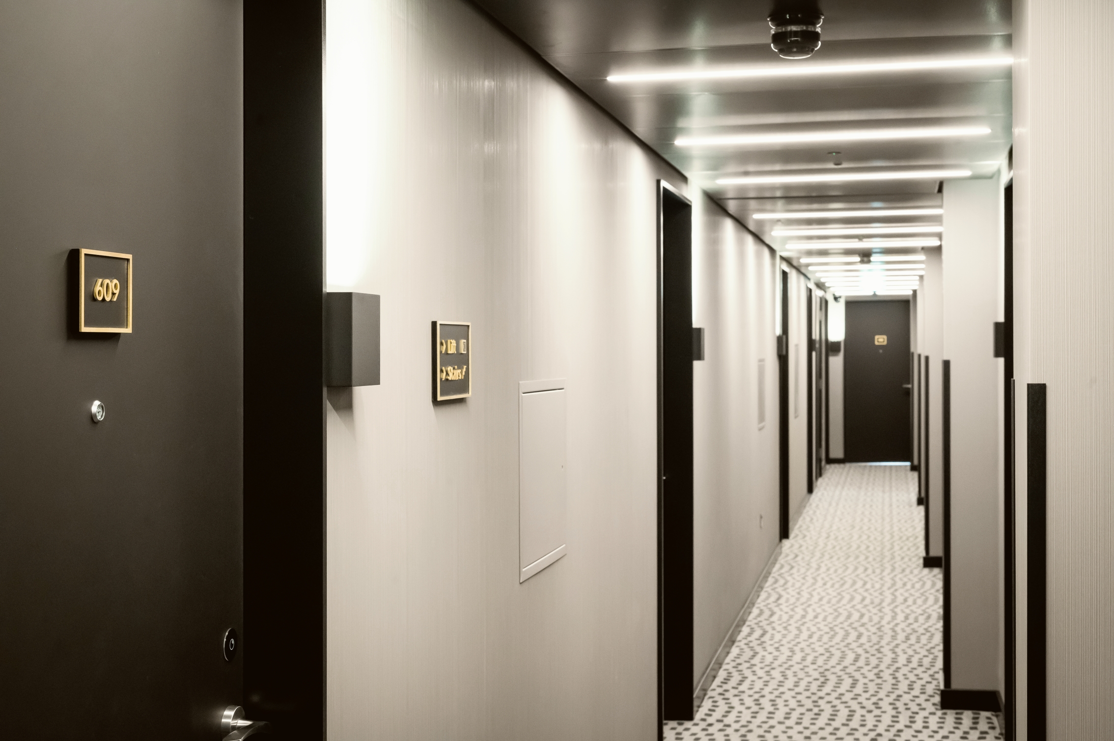 Wilde Aparthotels London Liverpool Street, photo 15 of 31