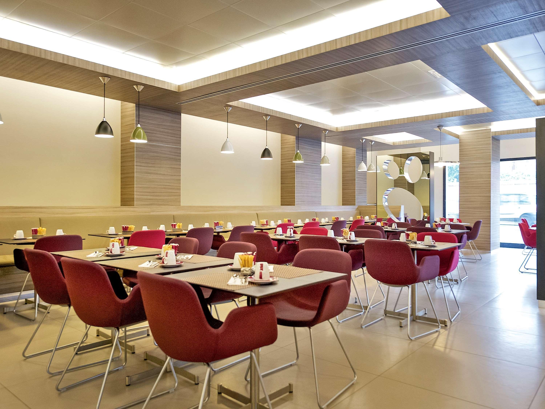 Mercure Roma Centro Colosseo, photo 53 of 105