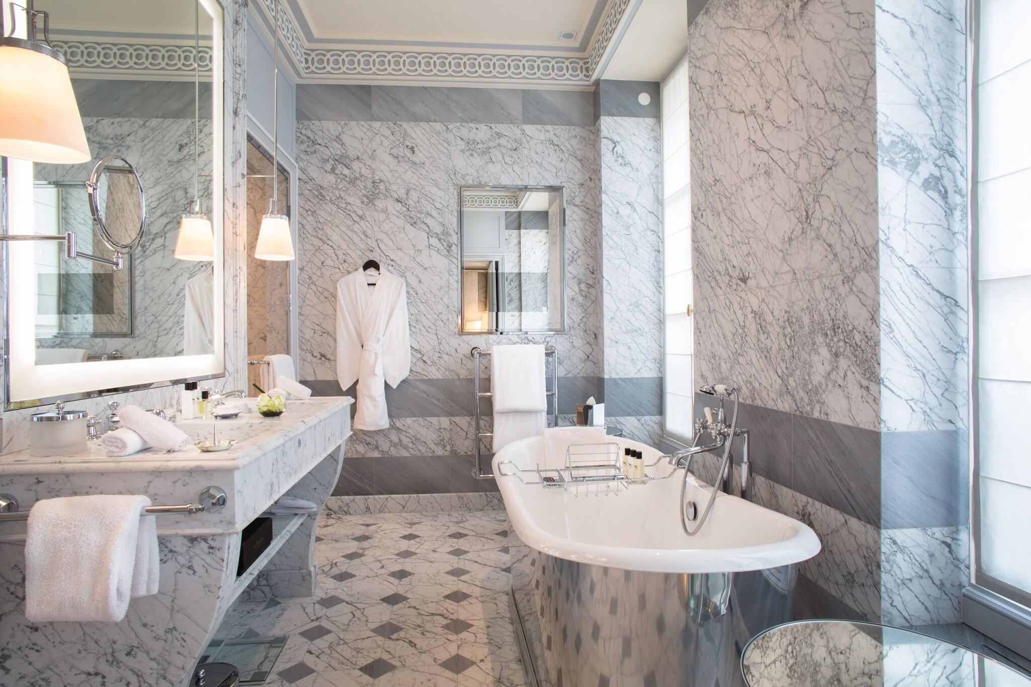 La Reserve Paris Hotel and Spa, photo 118 of 180